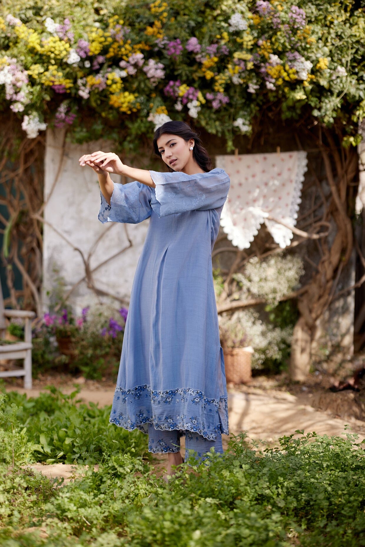 BLUE AFRICAN LILY fields-set of 3 (kurta, pant & dupatta) Naaz By Noor