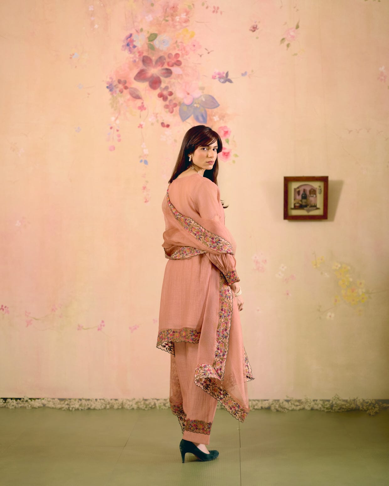 DUSTY PINK FINE CHANDERI- SET OF 3( KURTA, PANT & DUPATTA) Naaz By Noor