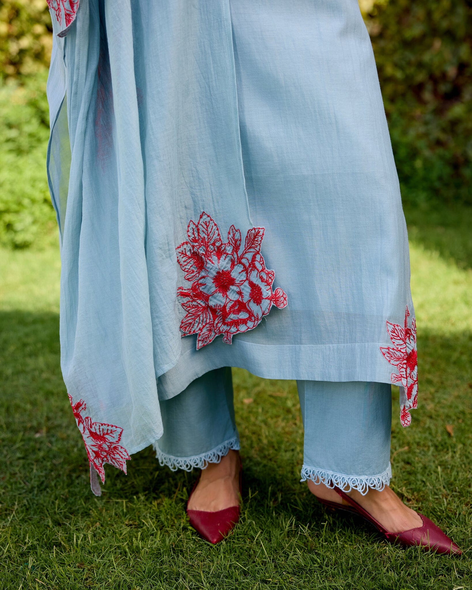 GRACEFUL FLOWER CHILD - SET OF 3( KURTA, PANT & DUPATTA) Naaz By Noor