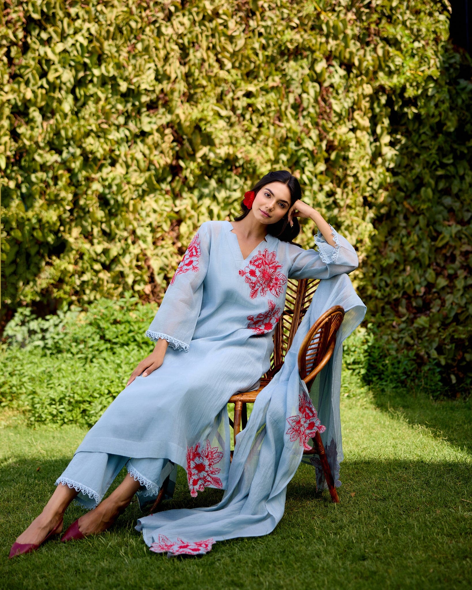 GRACEFUL FLOWER CHILD - SET OF 3( KURTA, PANT & DUPATTA) Naaz By Noor