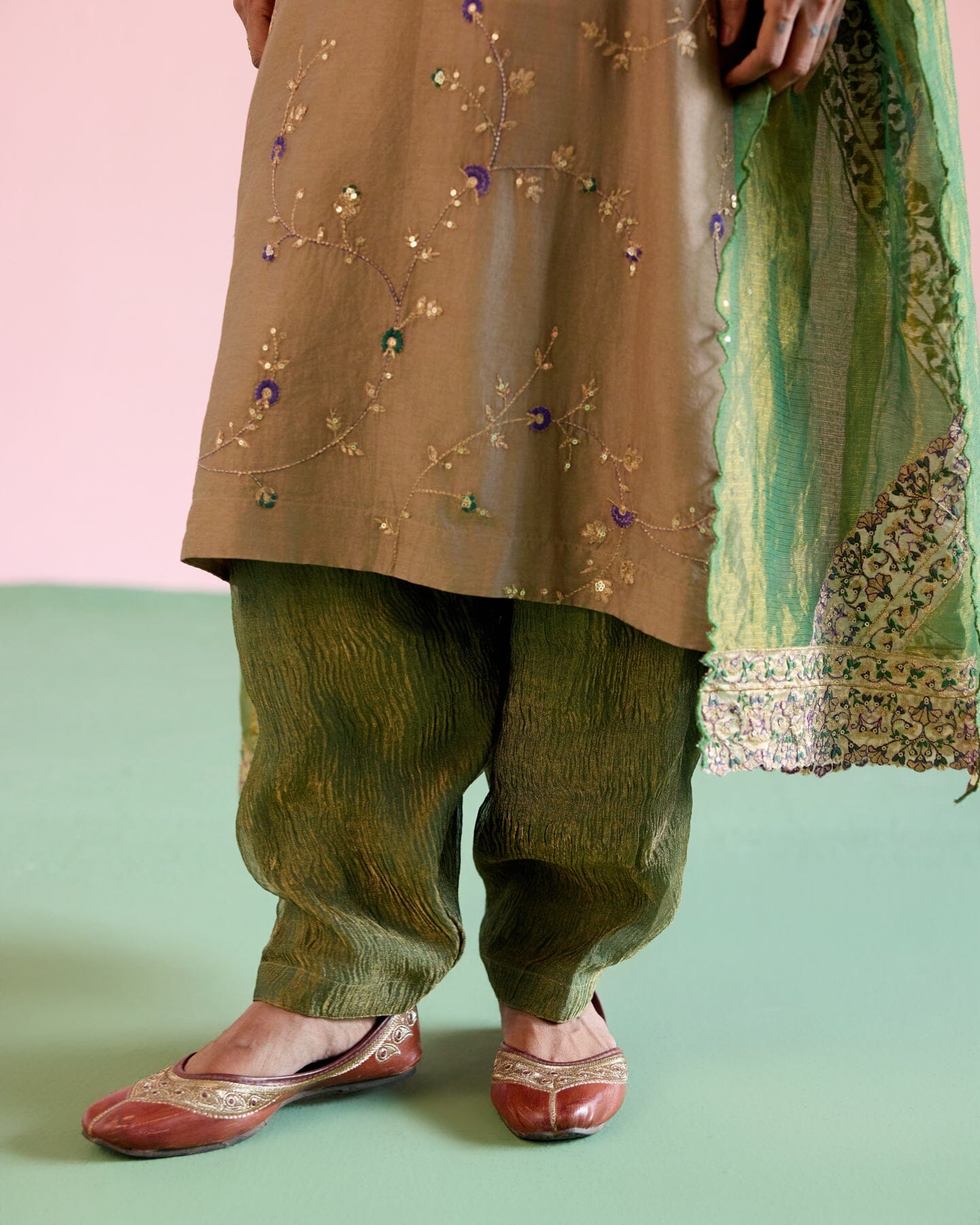 JOR BAAGH BADAMI- SET OF 3( kurta, pant & dupatta) Naaz By Noor