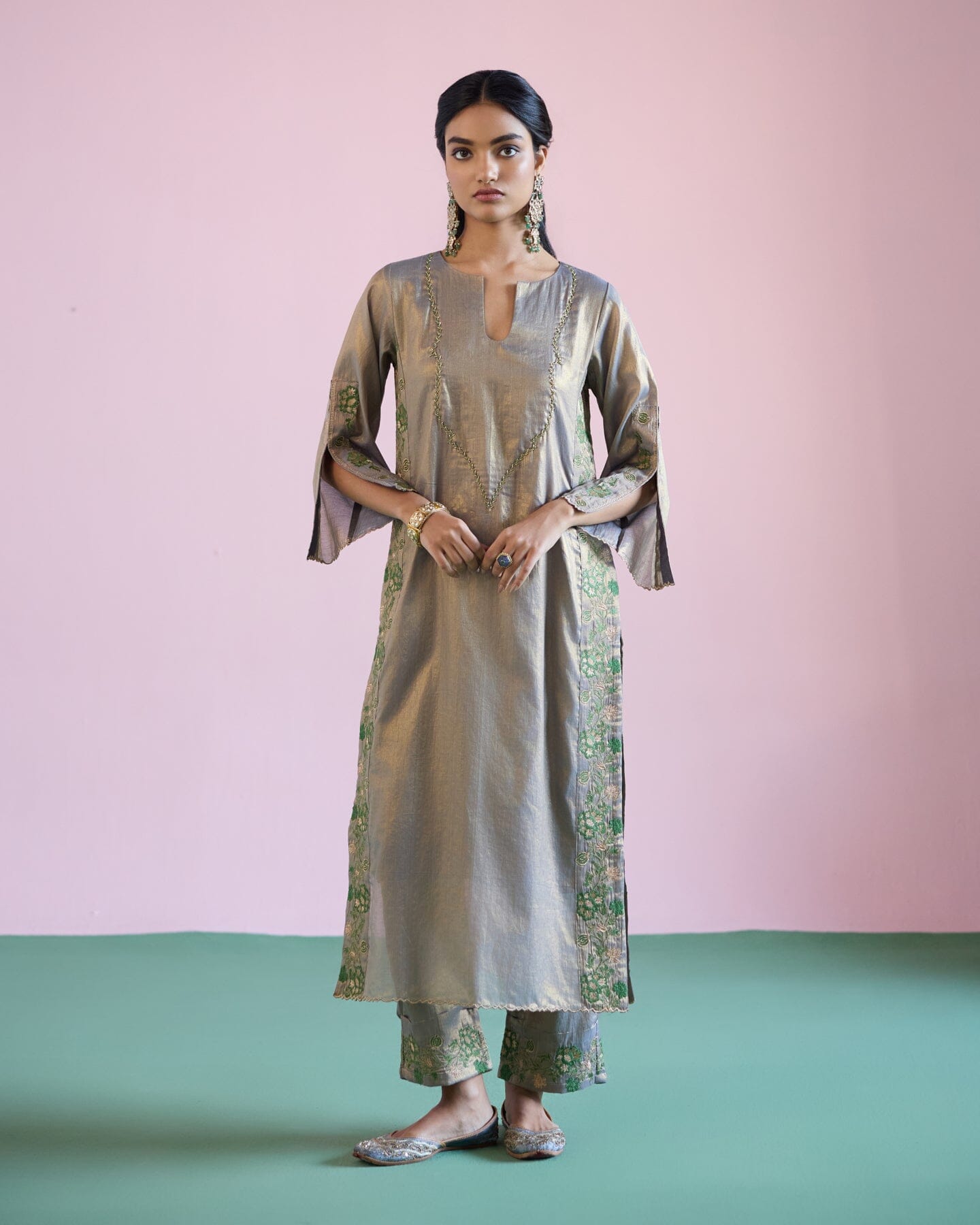 JOR BAAGH LIVID- SET OF 3 ( kurta,pant & dupatta) Naaz By Noor