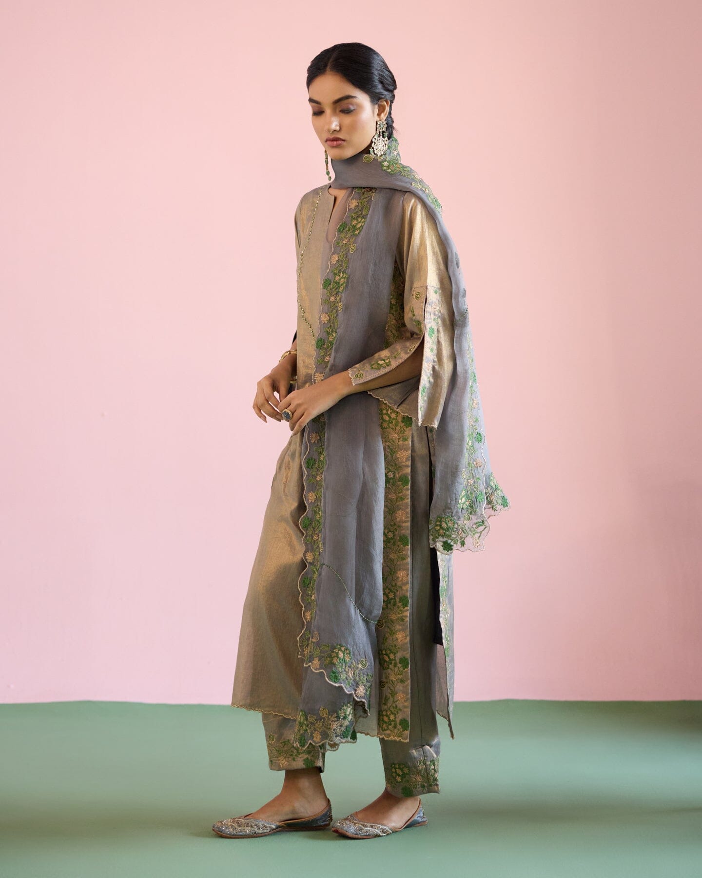 JOR BAAGH LIVID- SET OF 3 ( kurta,pant & dupatta) Naaz By Noor