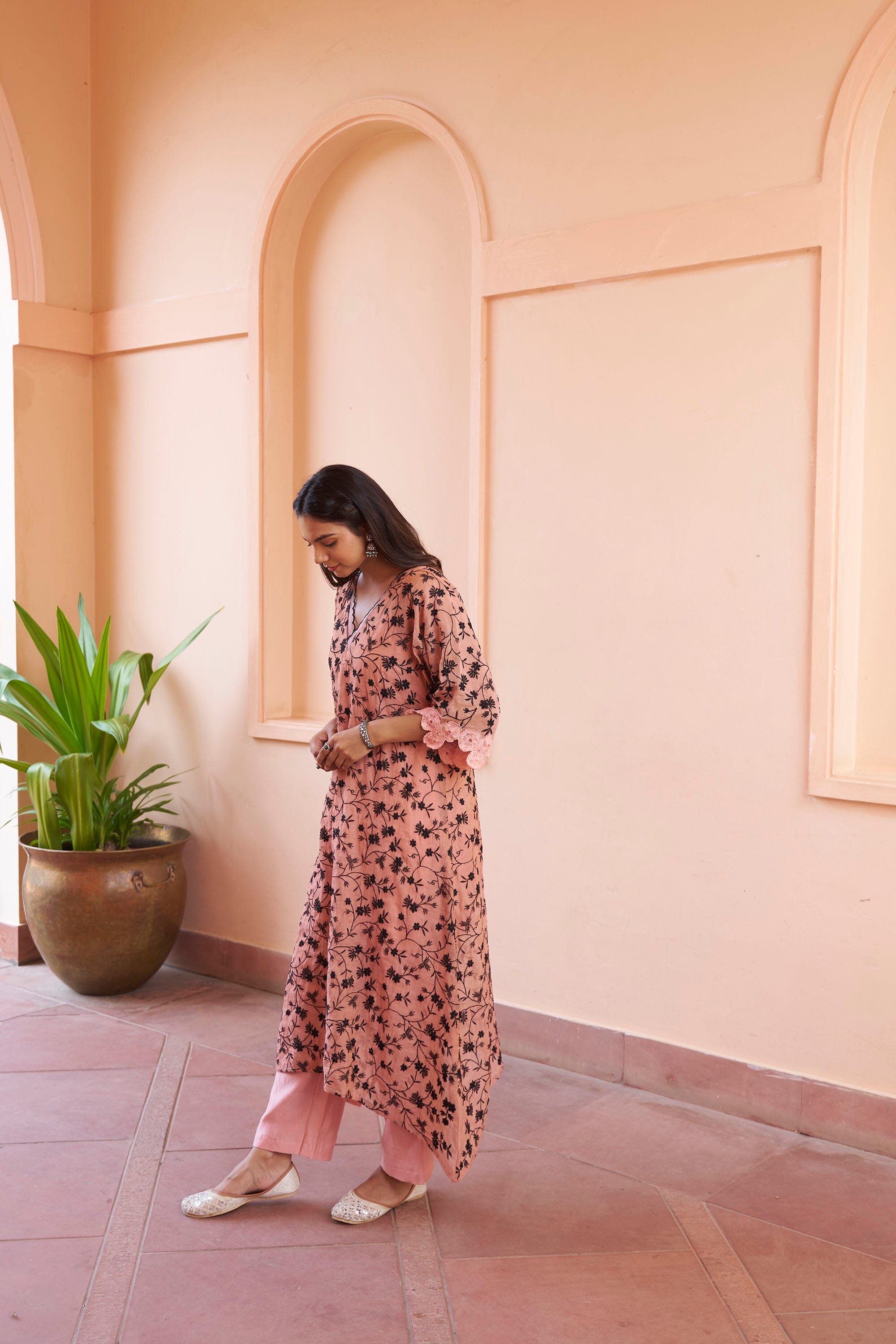 kikli dusky pink kaftan- set of 2( kurta & pant) Naaz By Noor