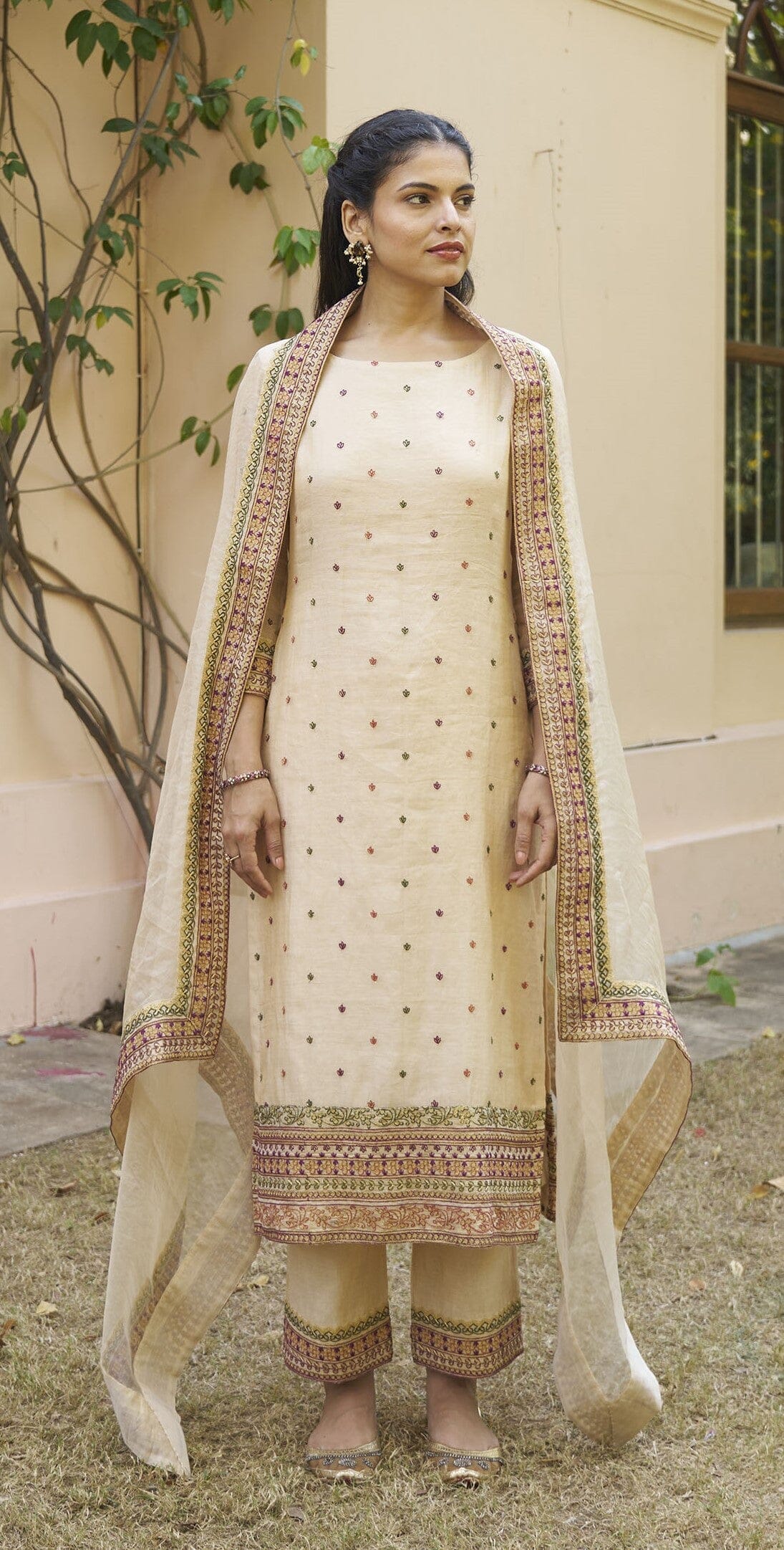 kikli golden cream-set of 3(kurta,pant & dupatta) Naaz By Noor