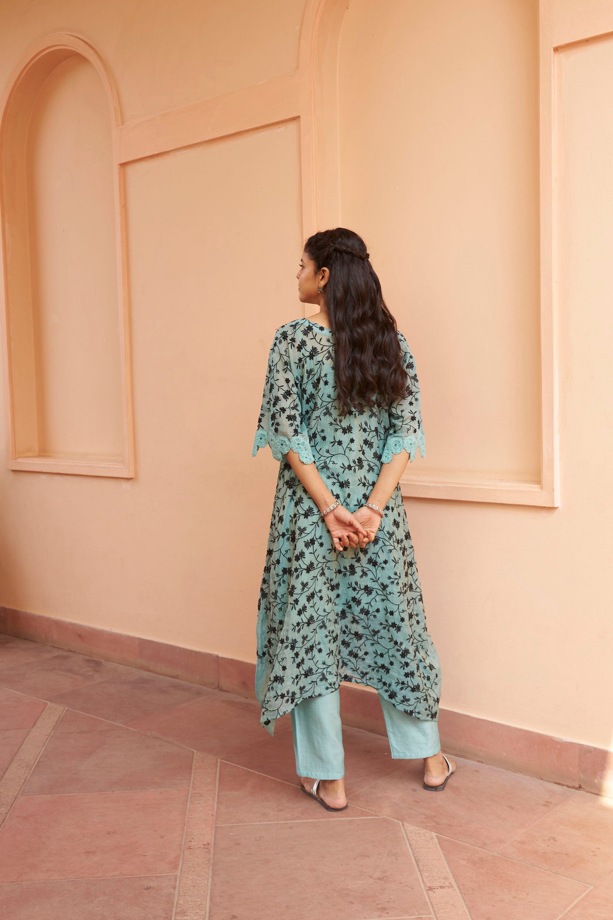 kikli kaftan blue-set of 2( kurta & pant) Naaz By Noor