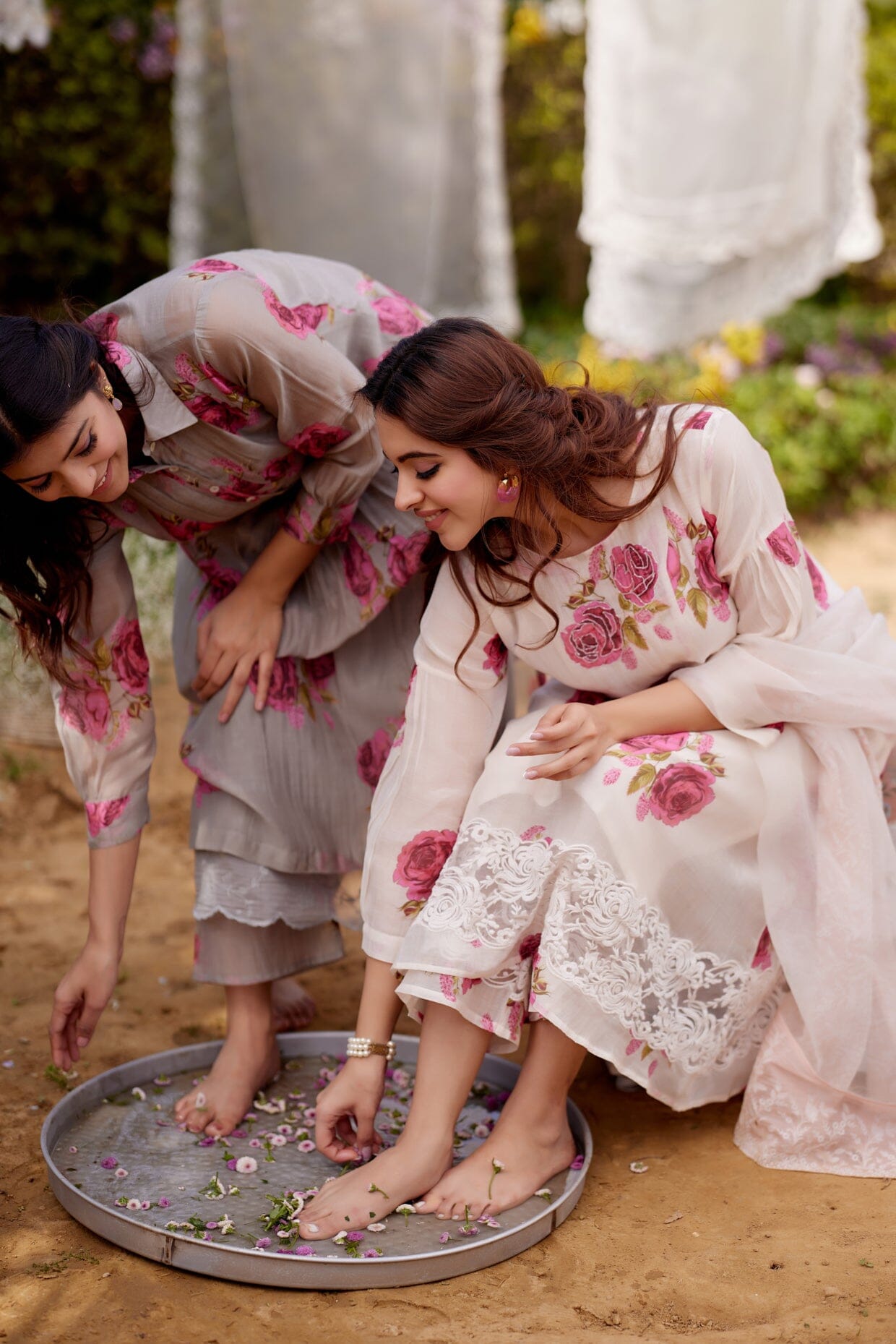 PINK ROSE fields- set of 3 ( kurta, pant & dupatta) Naaz By Noor