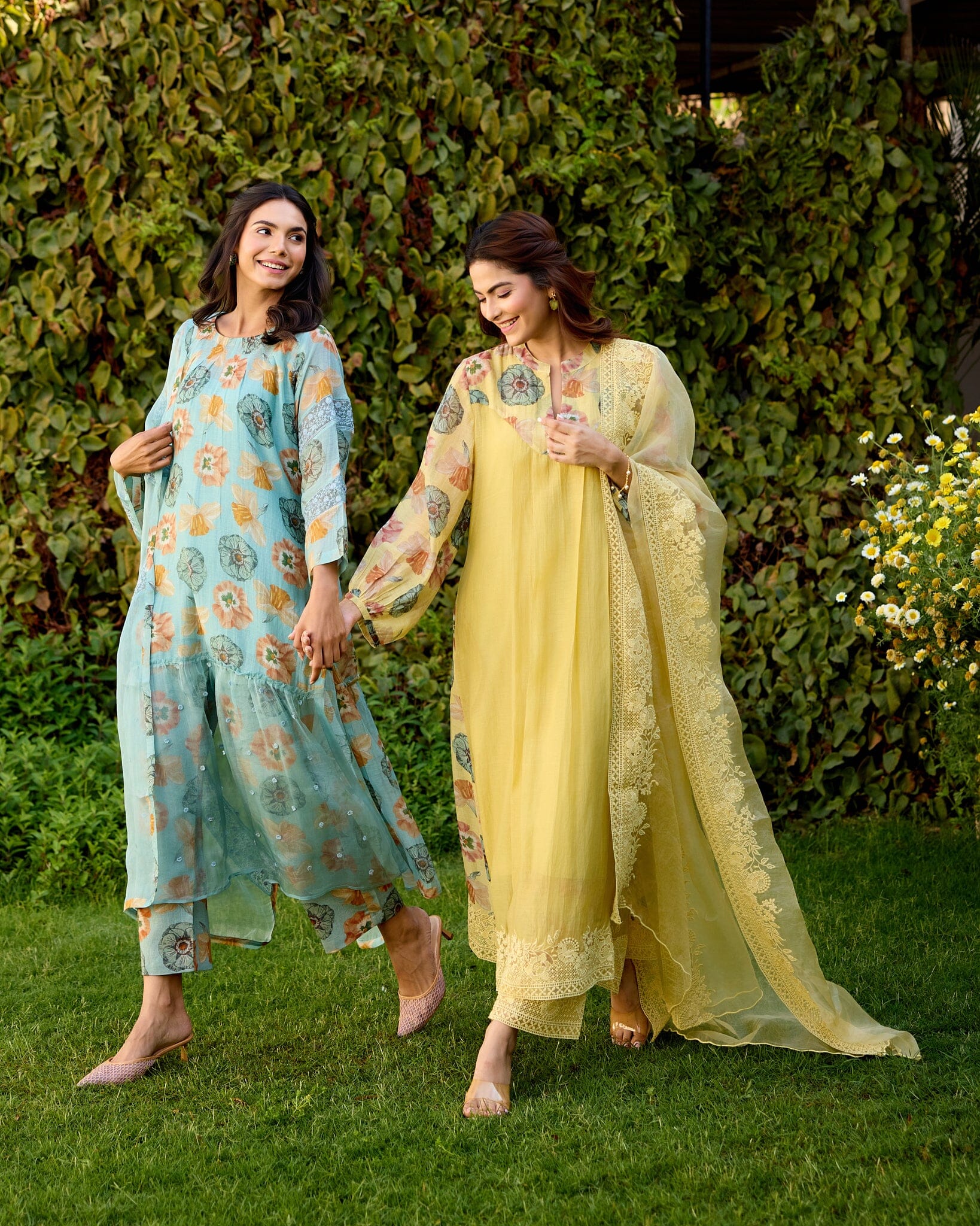 ROAMING FLOWER CHILD- SET OF 3( KURTA,PANT & DUPATTA) Naaz By Noor