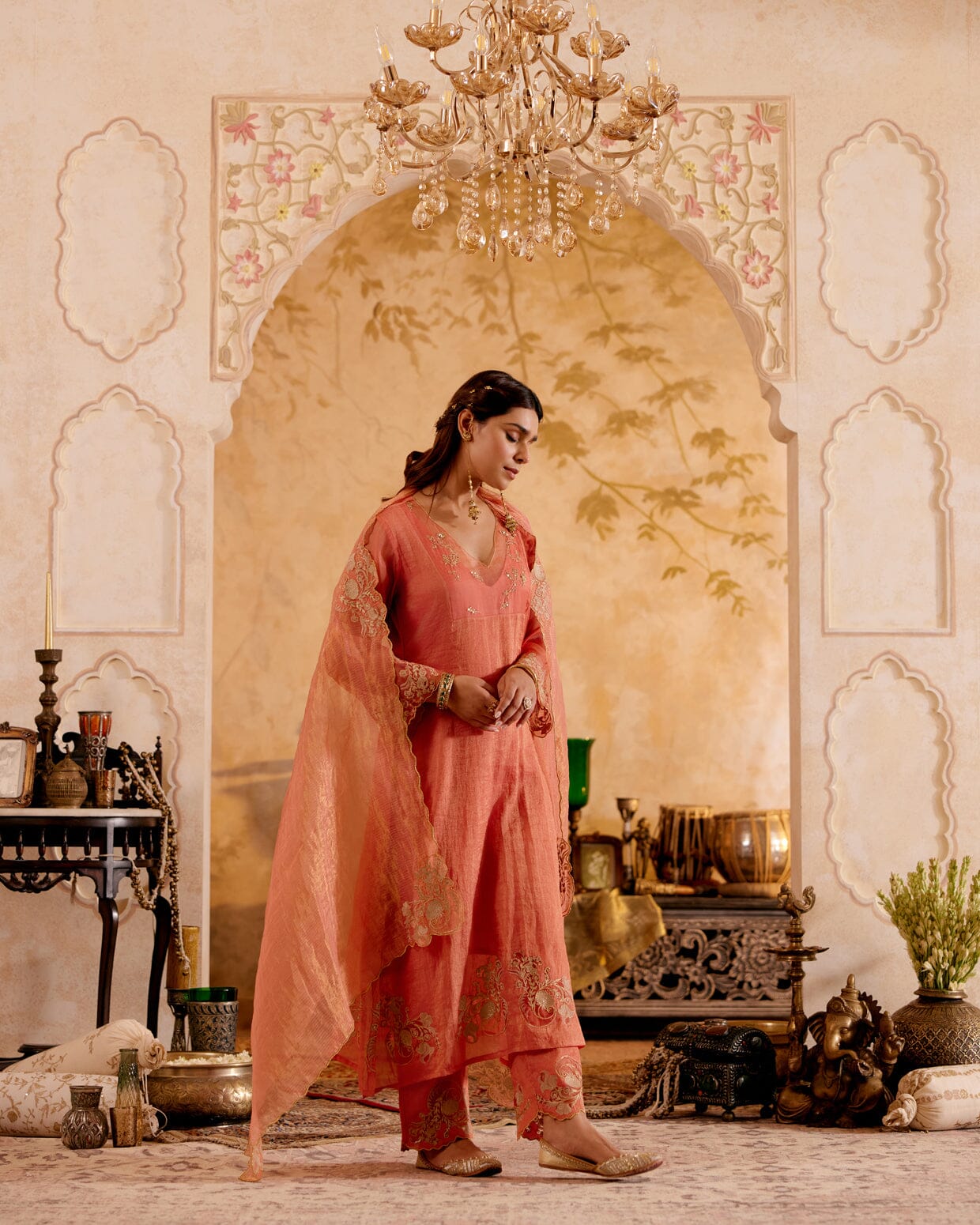 SURMAYI raag Panchali-set of 3( kurta, pant & dupatta) Naaz By Noor