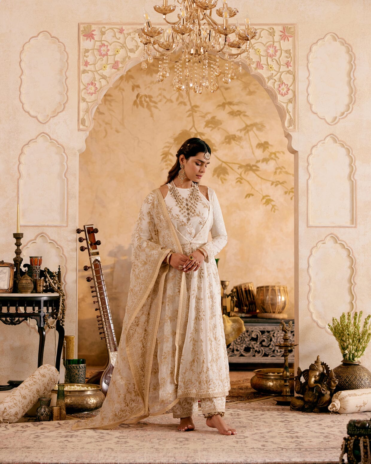 SURMAYI raag Ramani- set of 4( crop top, kalidar overlay, pant & dupatta) Naaz By Noor