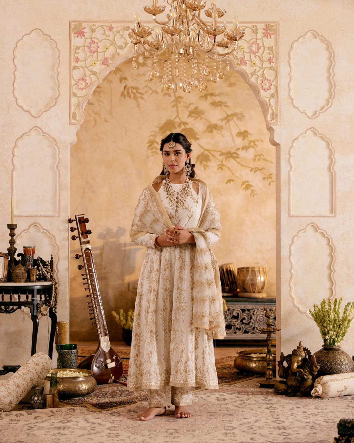 SURMAYI raag Ramani- set of 4( crop top, kalidar overlay, pant & dupatta) Naaz By Noor
