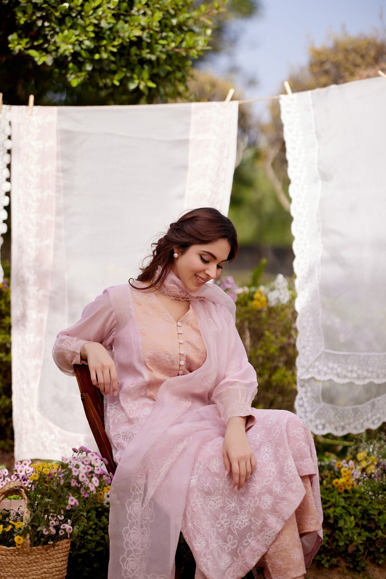 SWEET PEA fields-set of 3 ( kurta, pant & dupatta) Naaz By Noor