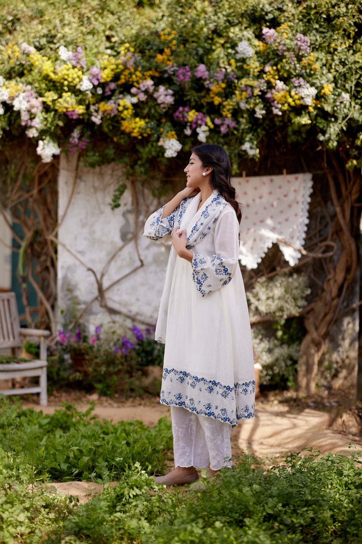 WHITE DAISY fields-set of 3 (A- line kurta, pant & dupatta) Naaz By Noor