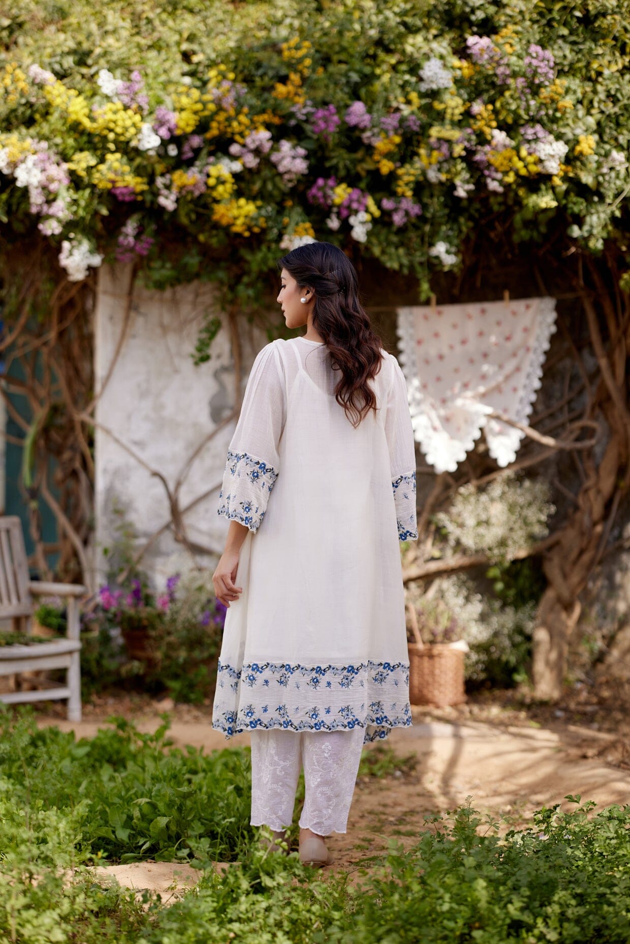 WHITE DAISY fields-set of 3 (A- line kurta, pant & dupatta) Naaz By Noor
