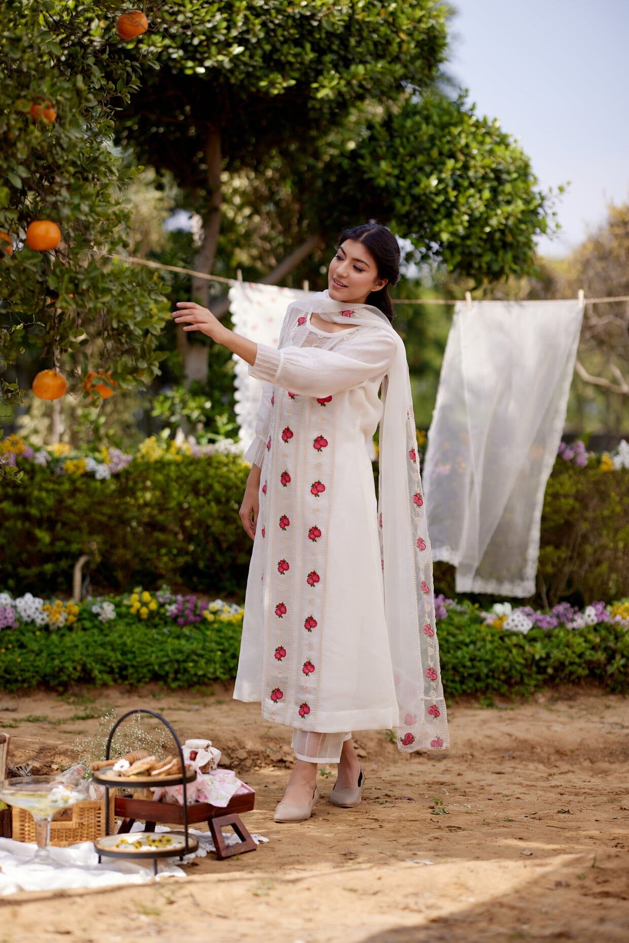 WHITE DAISY fields-set of 3( kurta,pant & dupatta) Naaz By Noor