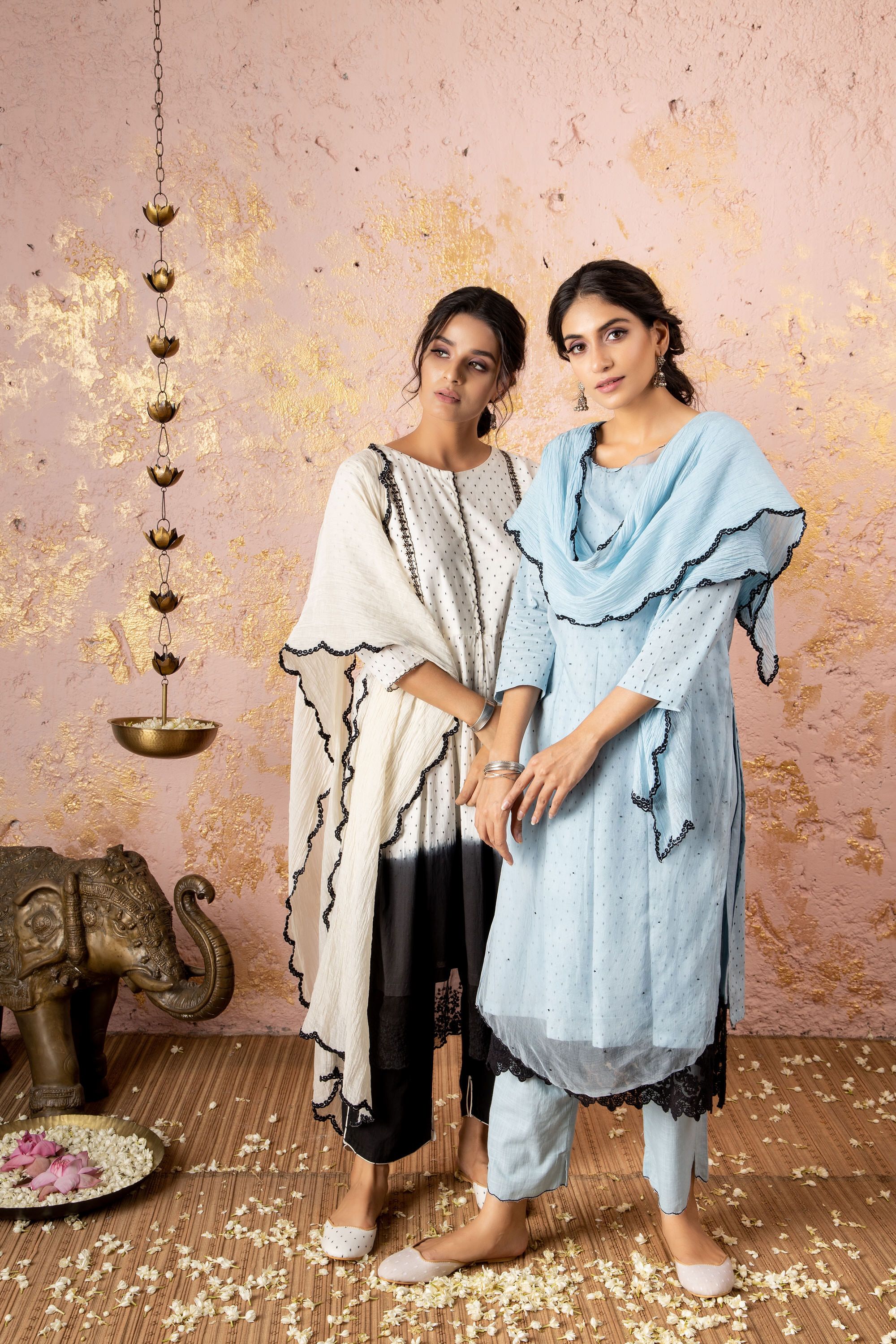 Blue Kurta With Straight Pants And Stole - Naaz By Noor