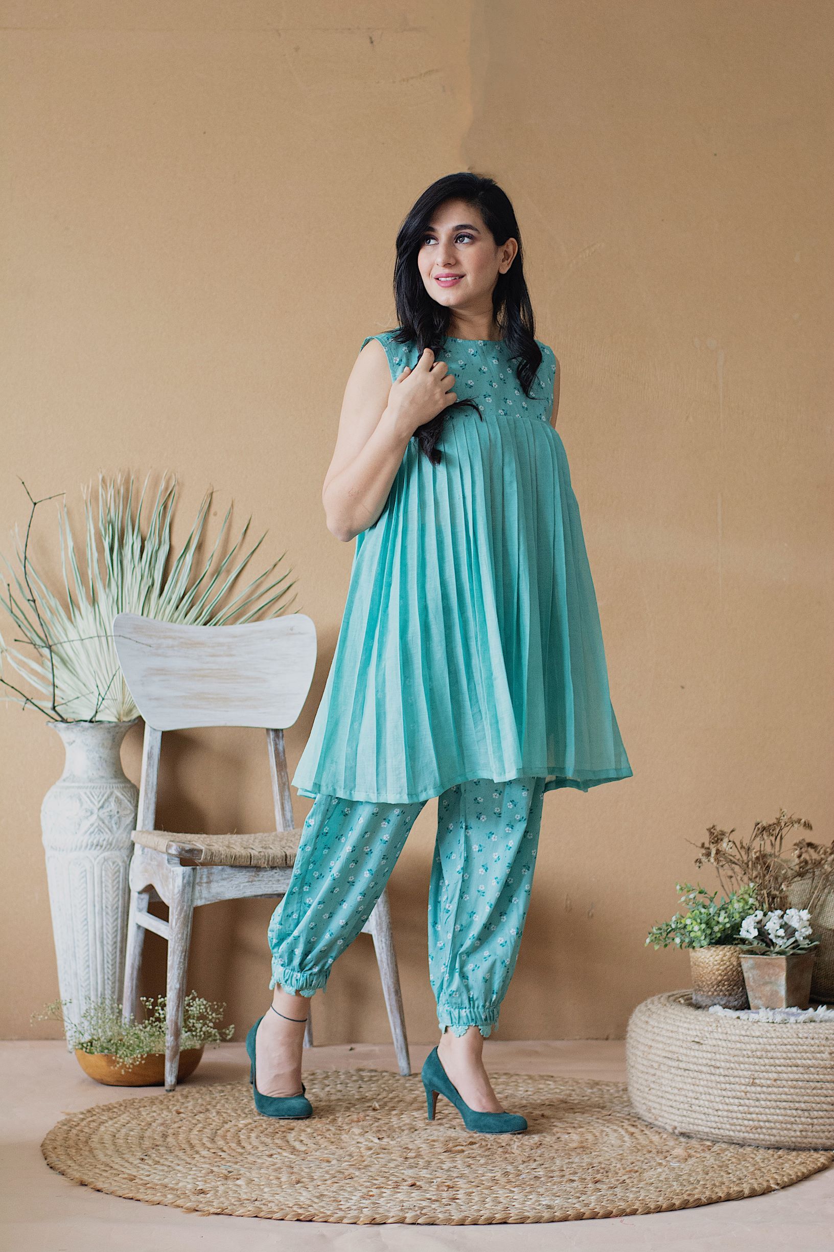 BLUE POPPY PLEATED KURTA WITH HAREM SET - Naaz By Noor