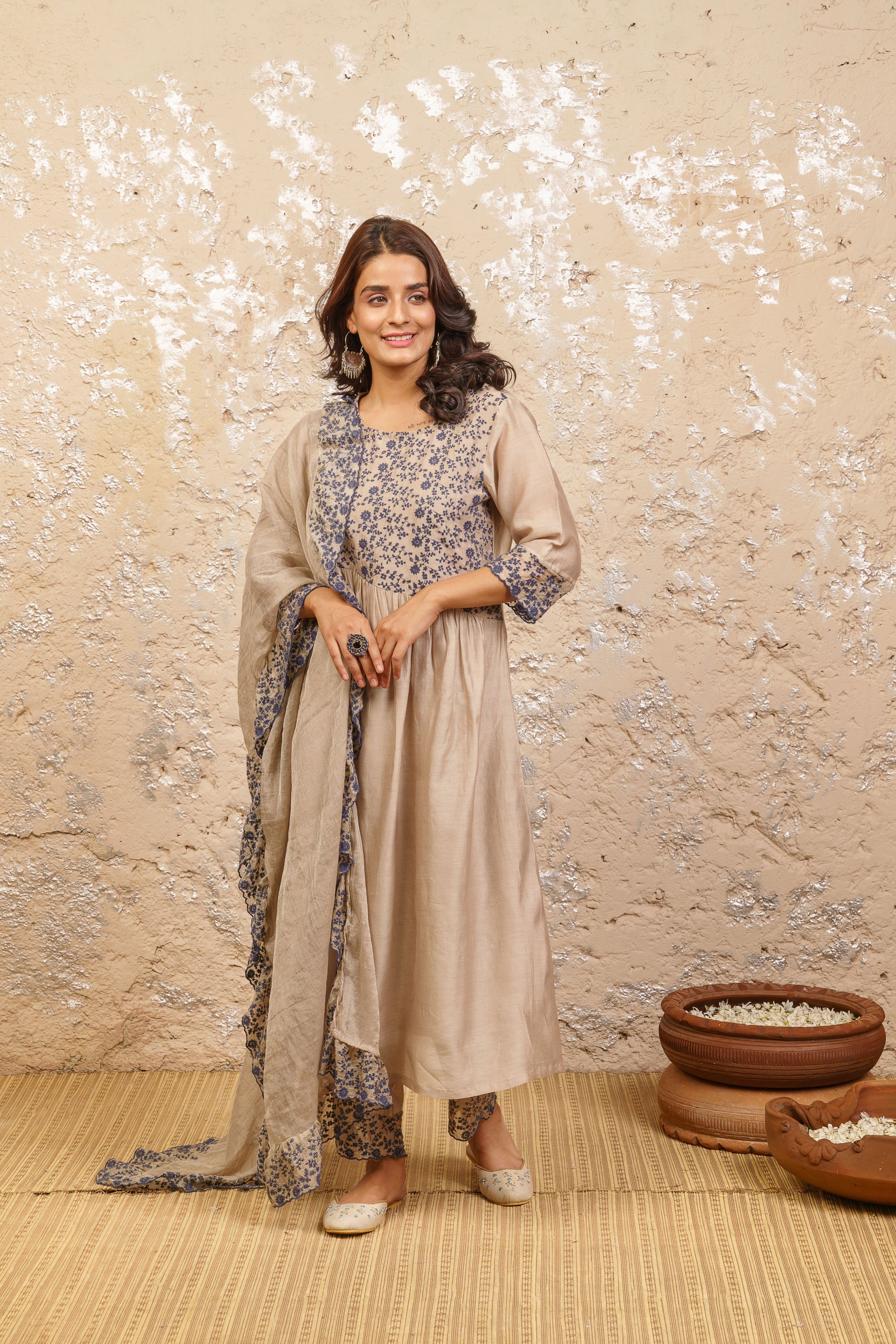 Bone Grey Kurta With Pants And Dupatta - Naaz By Noor