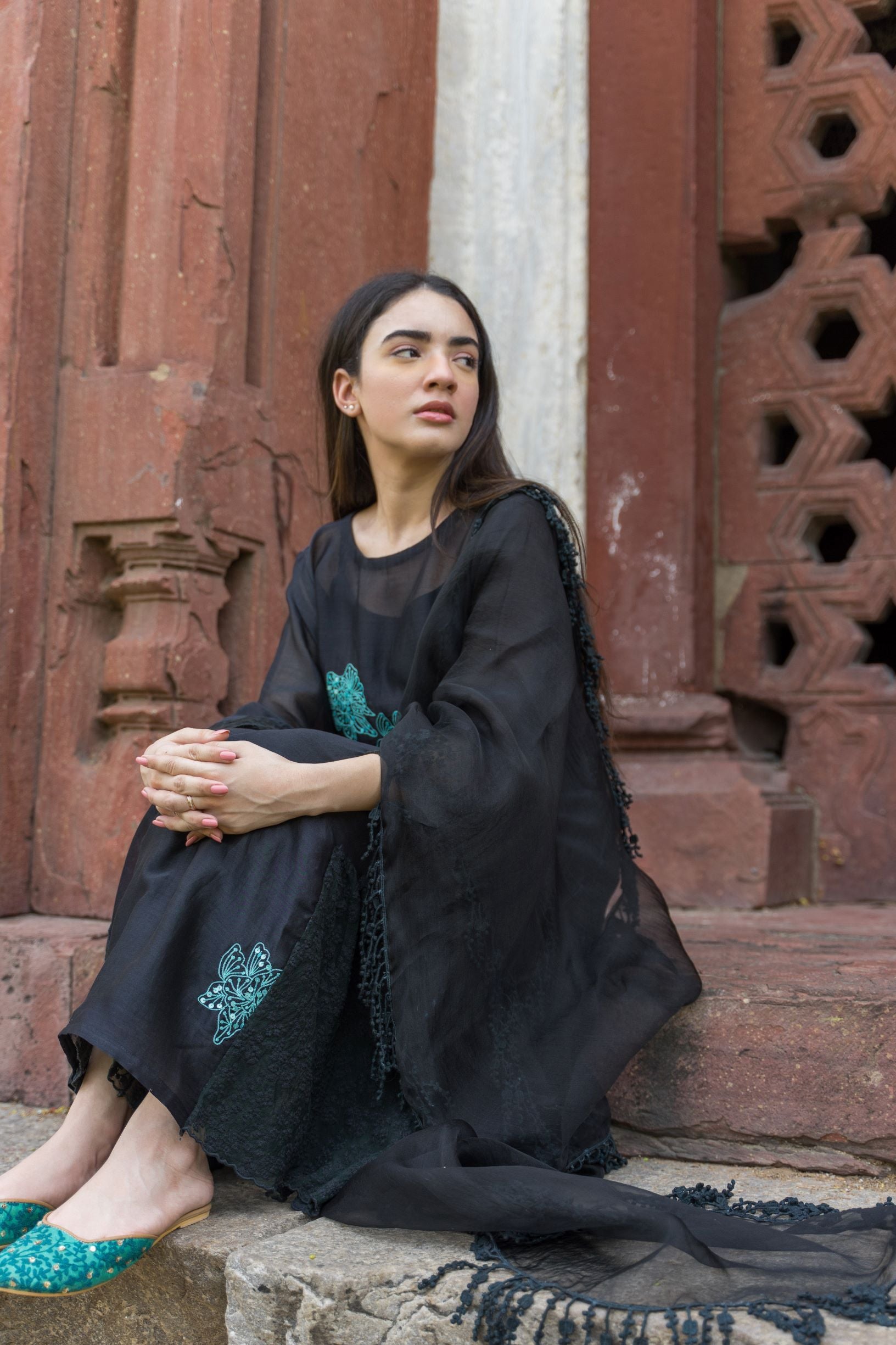 CLASSIC BLACK ENSEMBLE-SET OF 3 Naaz By Noor