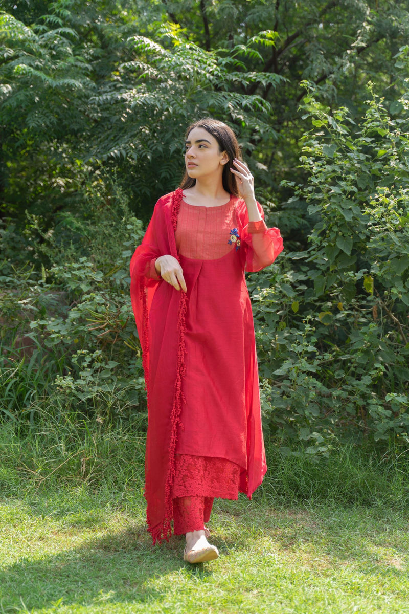 CLASSIC RED ENSEMBLE- SET OF 3 Naaz By Noor 