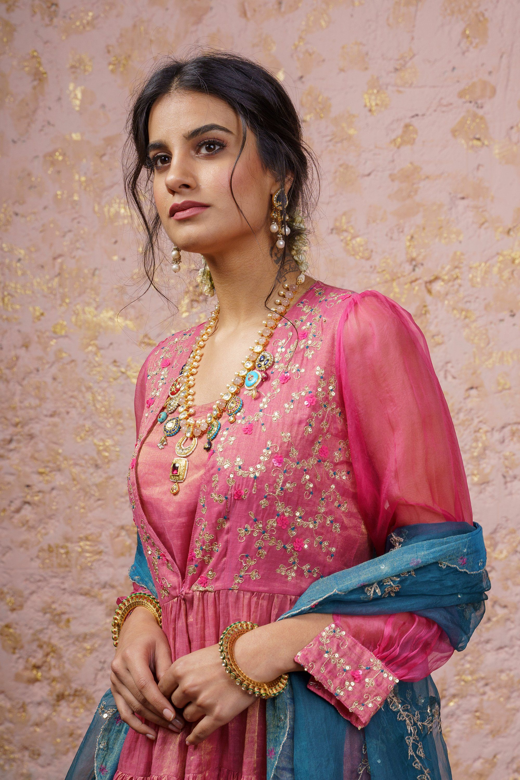 Fuchsia Kurta Set With Bluesteel Dupatta - Naaz By Noor