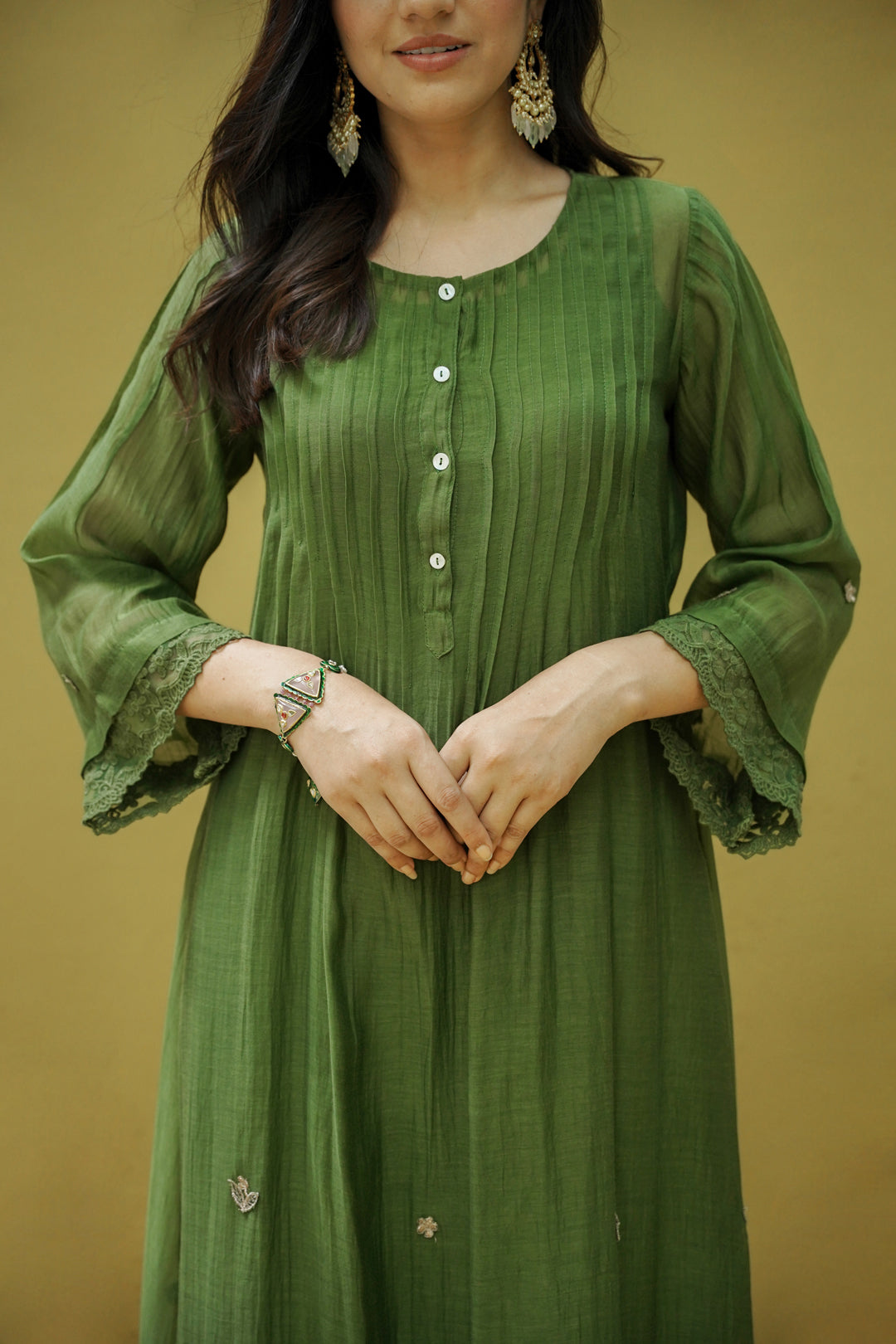 goonj( basil green)-set of 2- kurta with pant Naaz By Noor