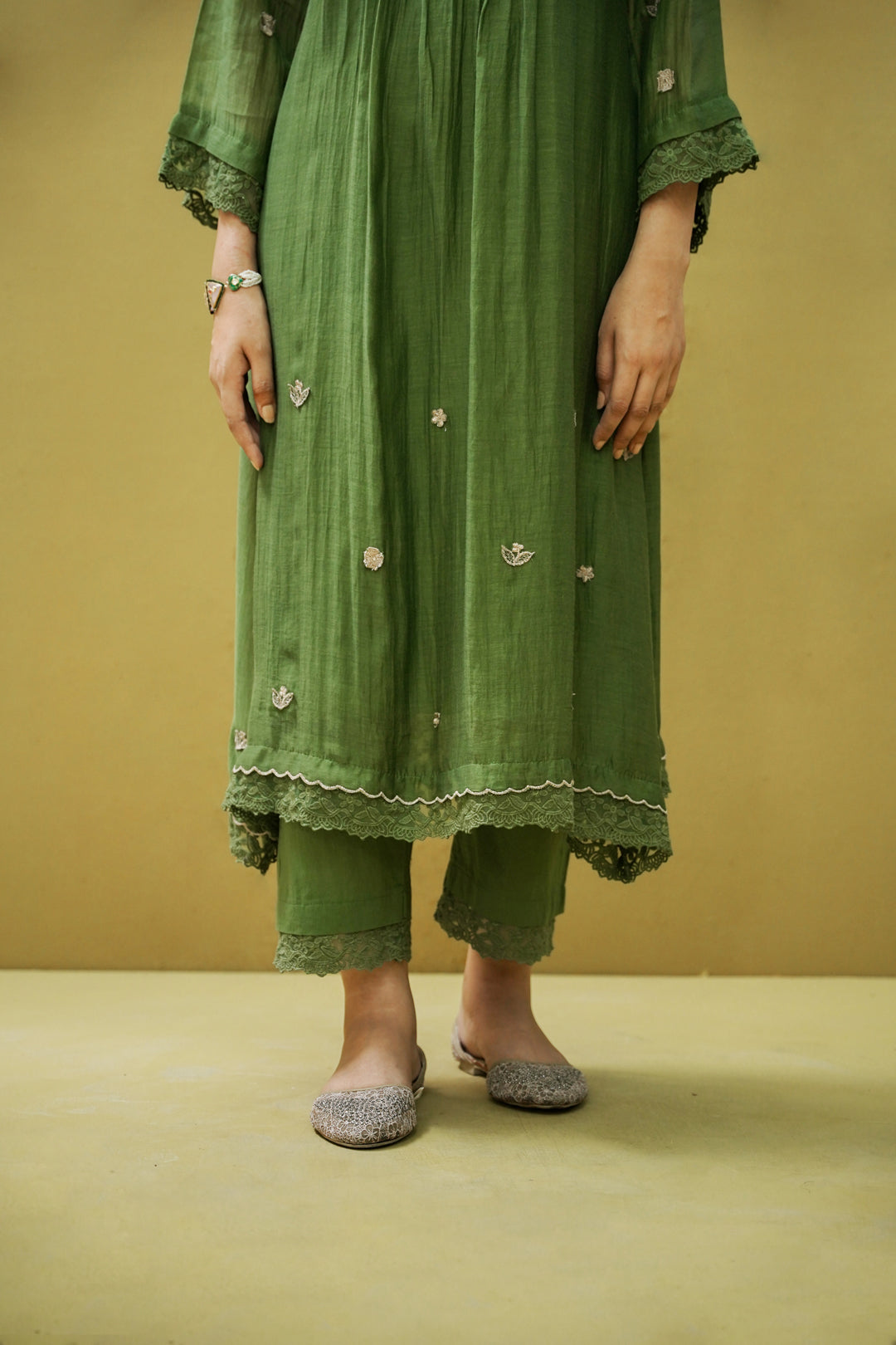 goonj( basil green)-set of 2- kurta with pant Naaz By Noor