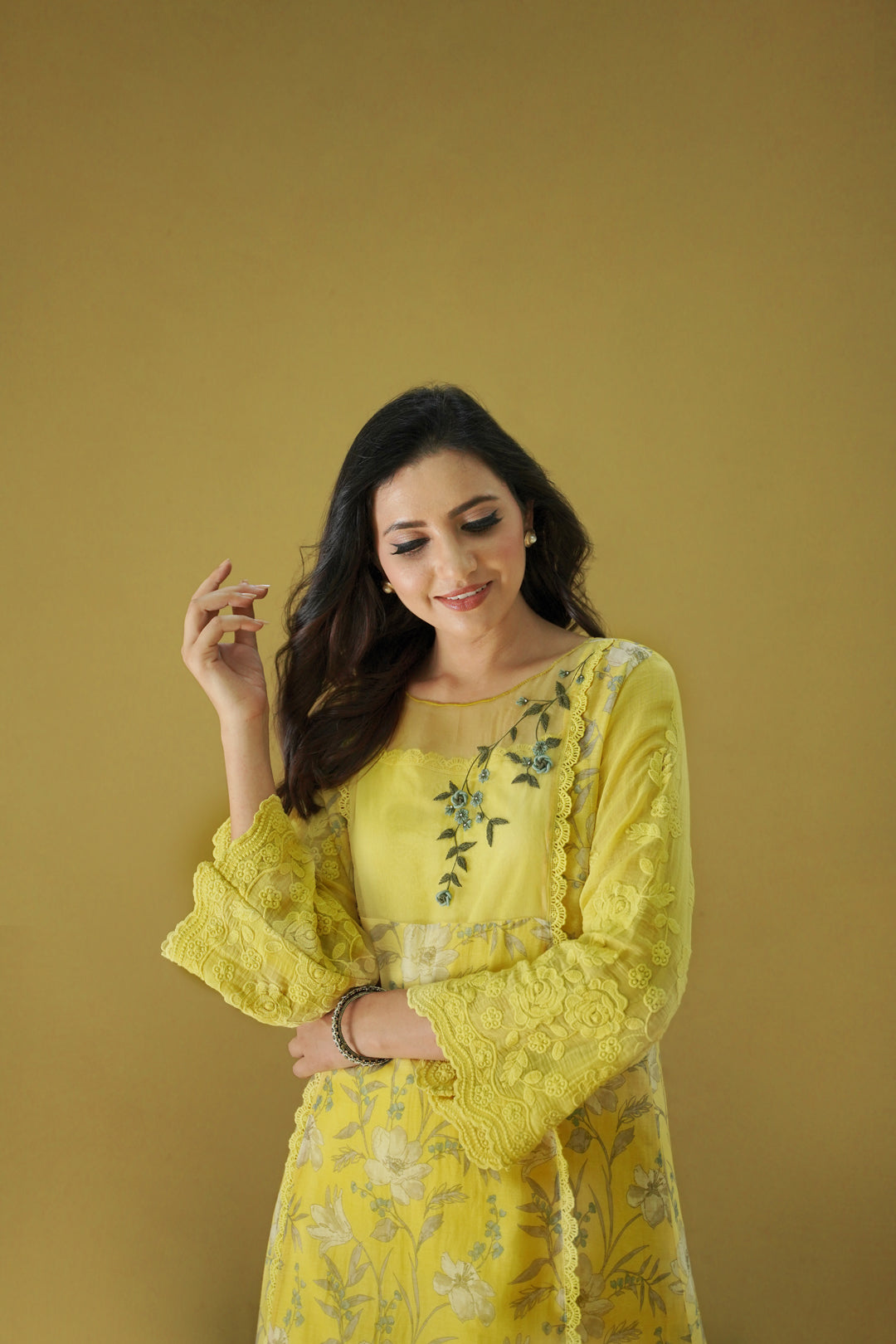 goonj(tuscany yellow)- set of 3-kurta, pant & dupatta Naaz By Noor