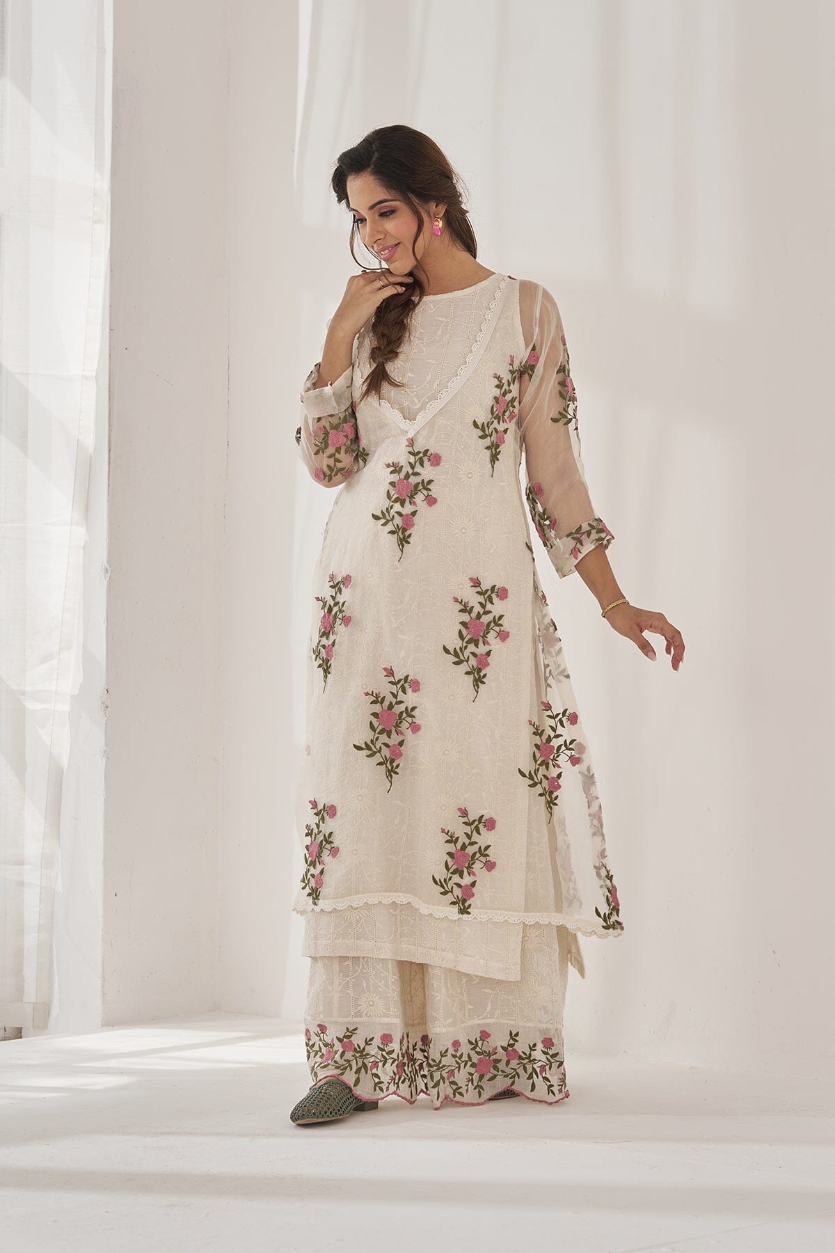 GULABSA BAANO-set of 3 ( kurta,sharara & dupatta) Naaz By Noor