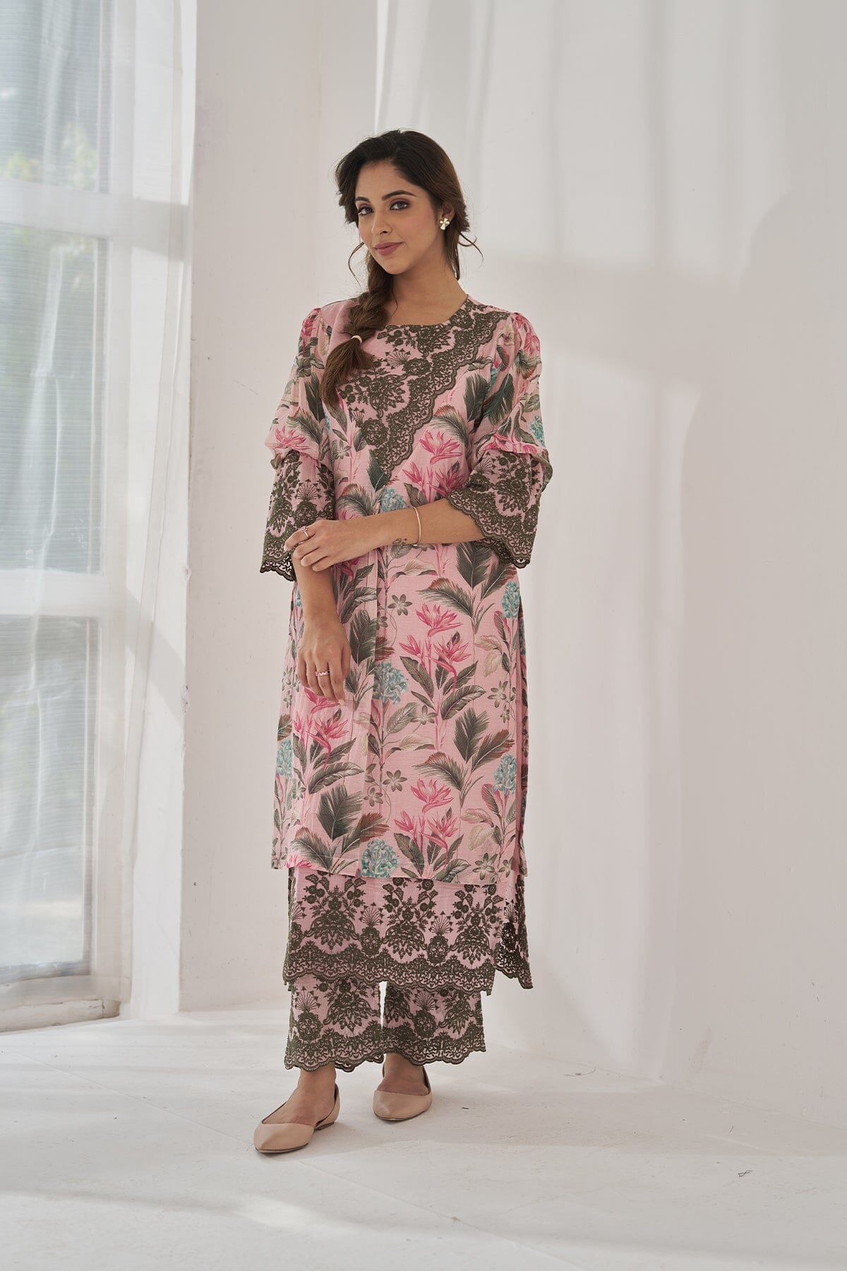GULSHAN BAANO-set of 3( kurta,pant&dupatta) Naaz By Noor