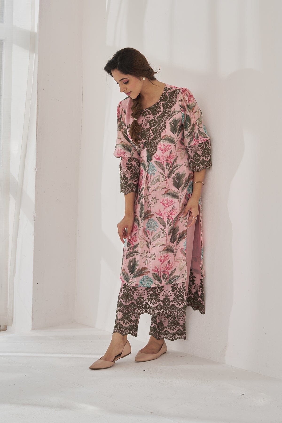 GULSHAN BAANO-set of 3( kurta,pant&dupatta) Naaz By Noor