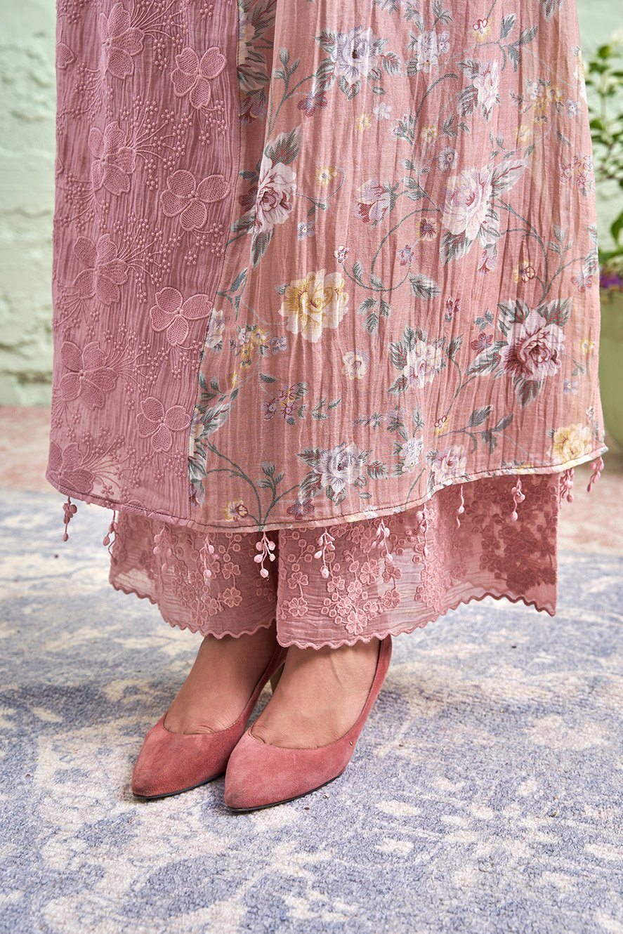 JAMUN ki tokri ( halki gulabi)- set of 3- kurta, pant & dupatta Naaz By Noor
