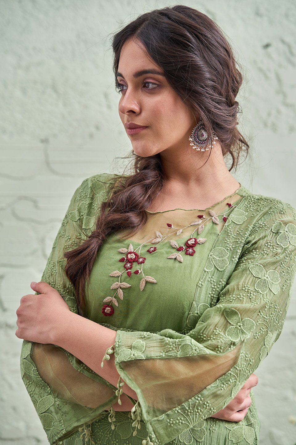 JAMUN ki tokri ( hari)- set of 3- kurta, pant & dupatta Naaz By Noor