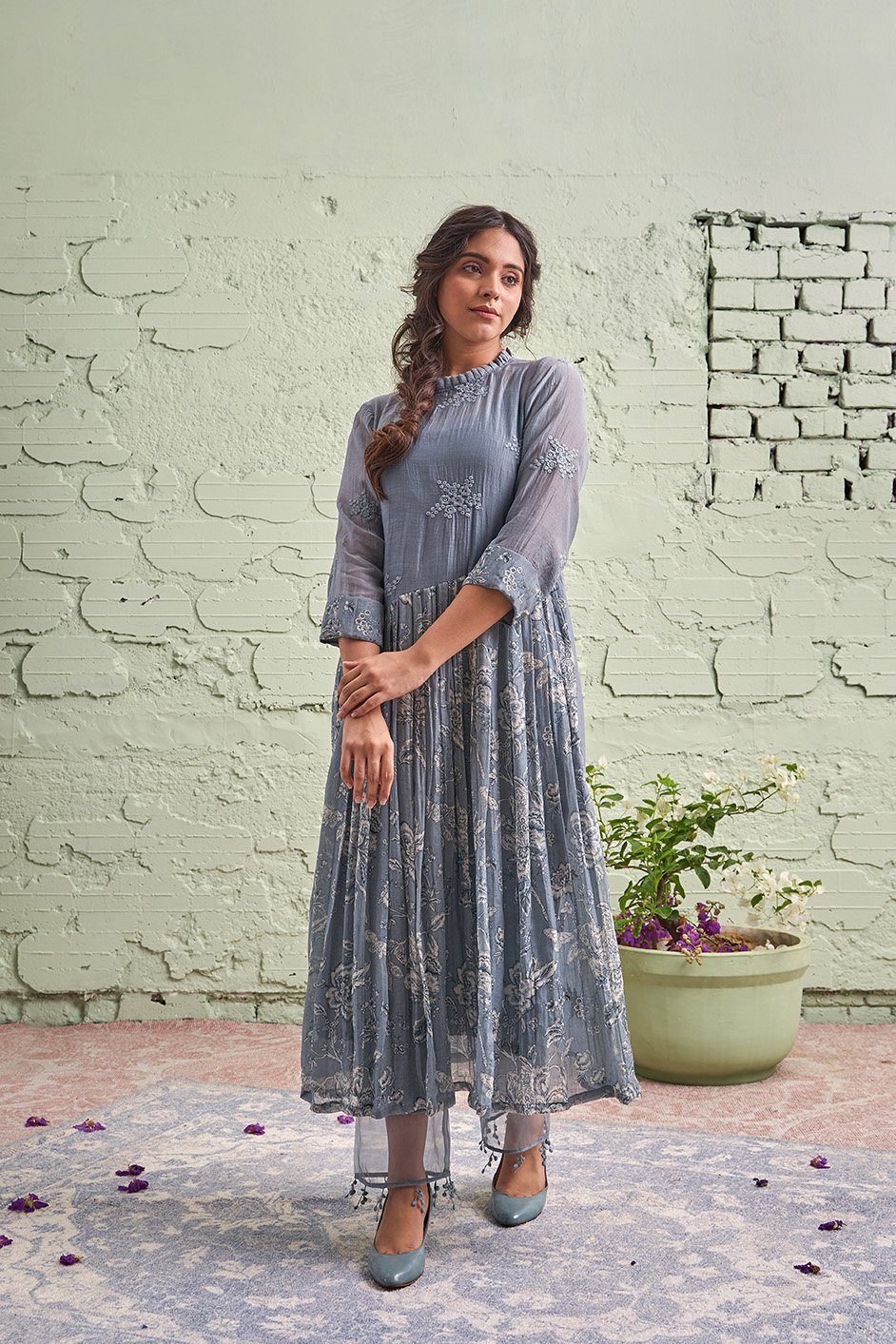JAMUN ki tokri ( neela sa sleti )-set of 2- kurta with pants Naaz By Noor
