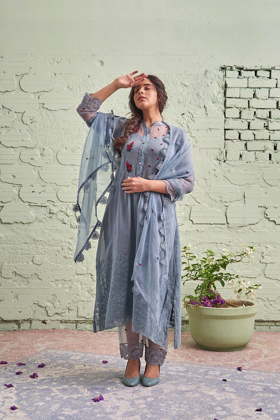 JAMUN ki tokri ( neela sa sleti)- set of 3 - kurta, pant & dupatta Naaz By Noor