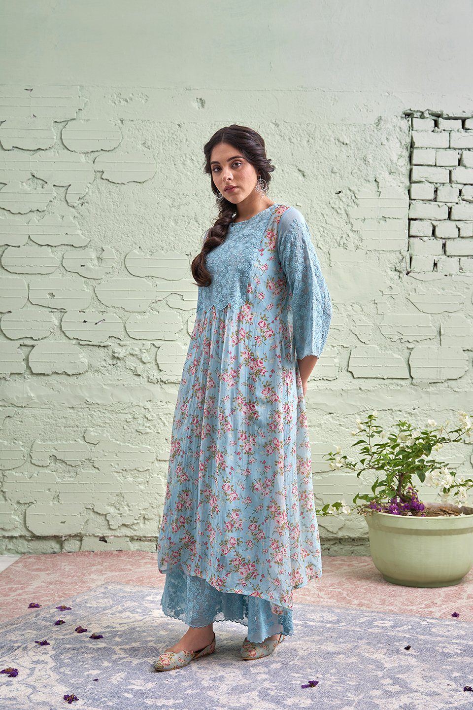 JAMUN ki tokri ( neeli)-set of 2- thread embroidered kurta & pant Naaz By Noor