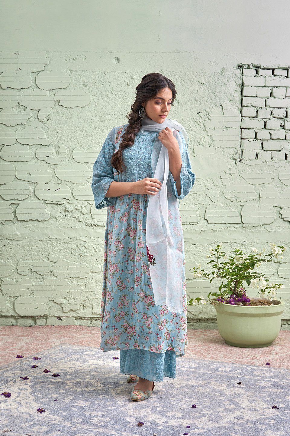 JAMUN ki tokri ( neeli)-set of 3- thread embroidered kurta & pant Naaz By Noor
