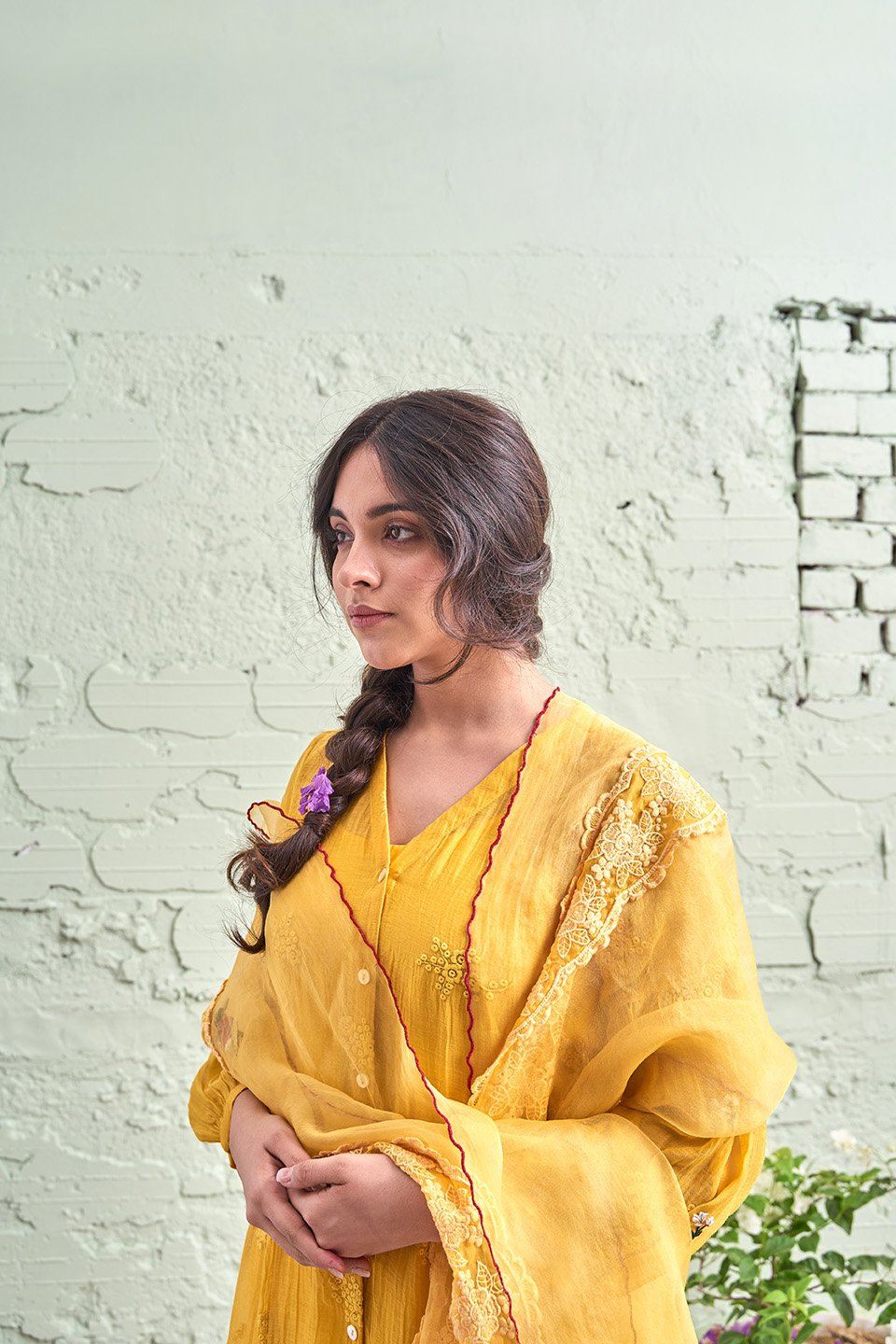 JAMUN ki tokri ( peeli)- set of 2- kurta, pant Naaz By Noor