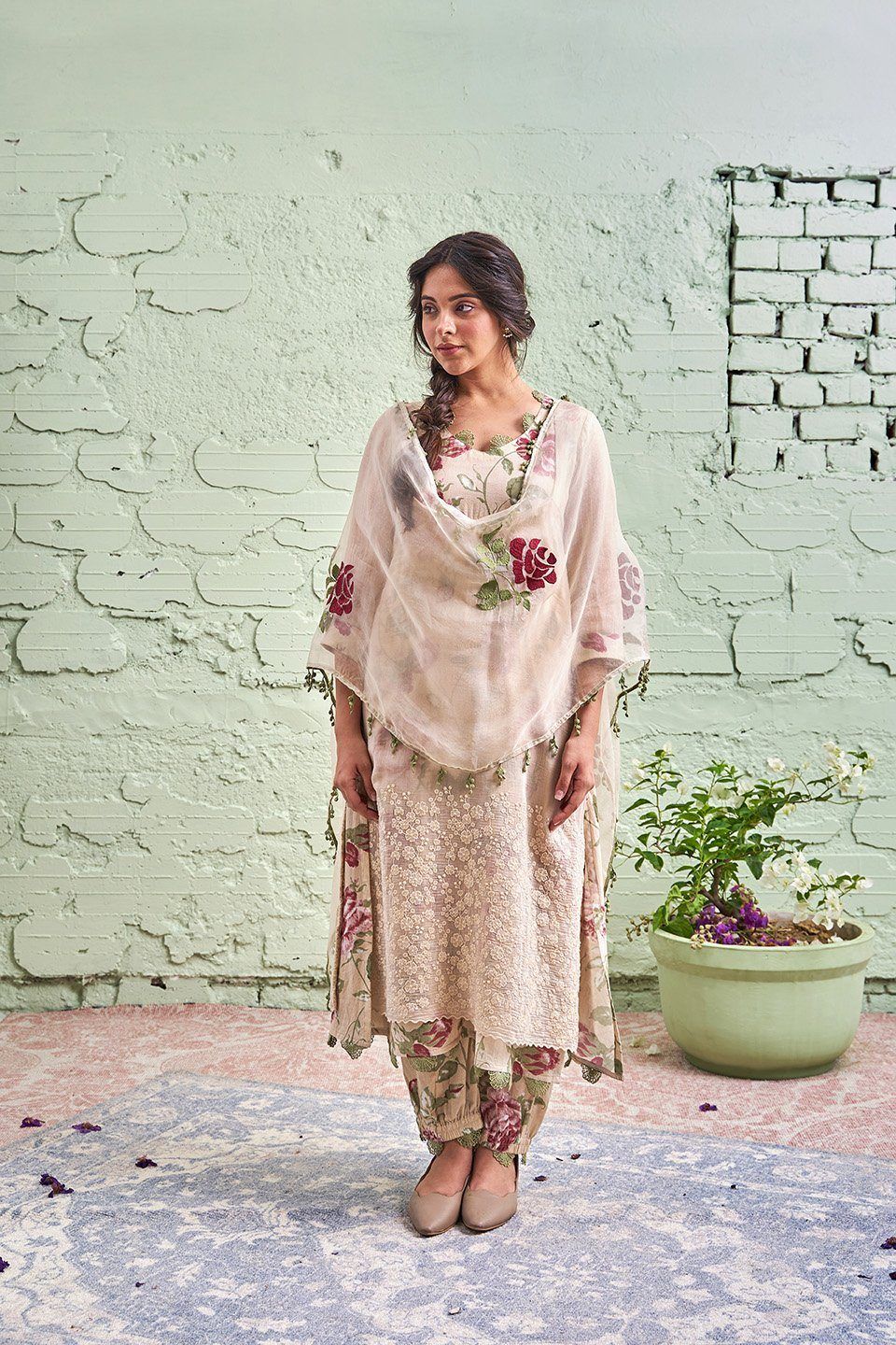 JAMUN ki tokri ( sunheri)- set of 2- kurta & pant Naaz By Noor