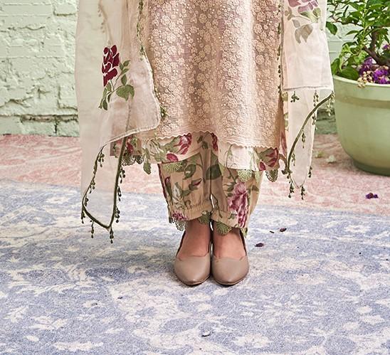 JAMUN ki tokri ( sunheri)- set of 2- kurta & pant Naaz By Noor