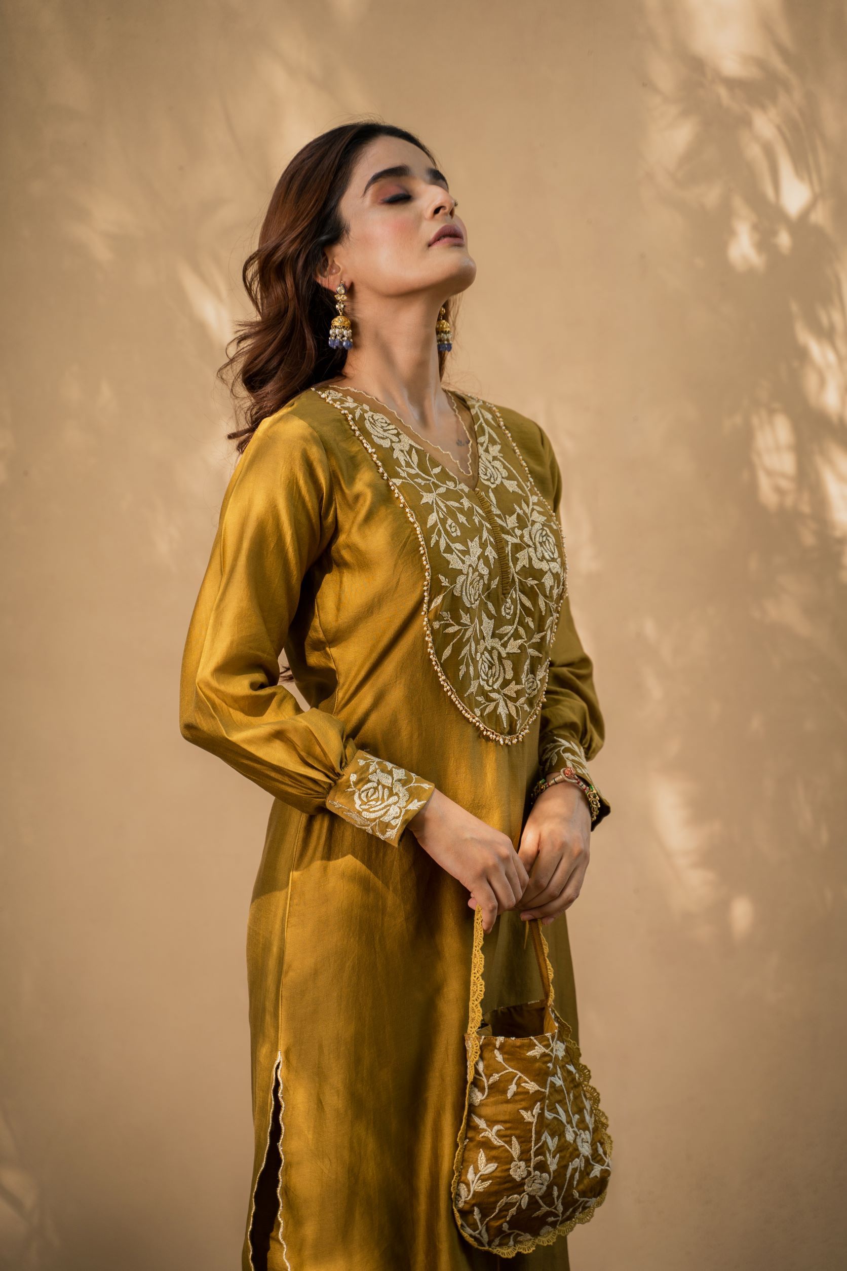 KISHMISH( meethi sauf)- set of 3- kurta, pant & dupatta Naaz By Noor