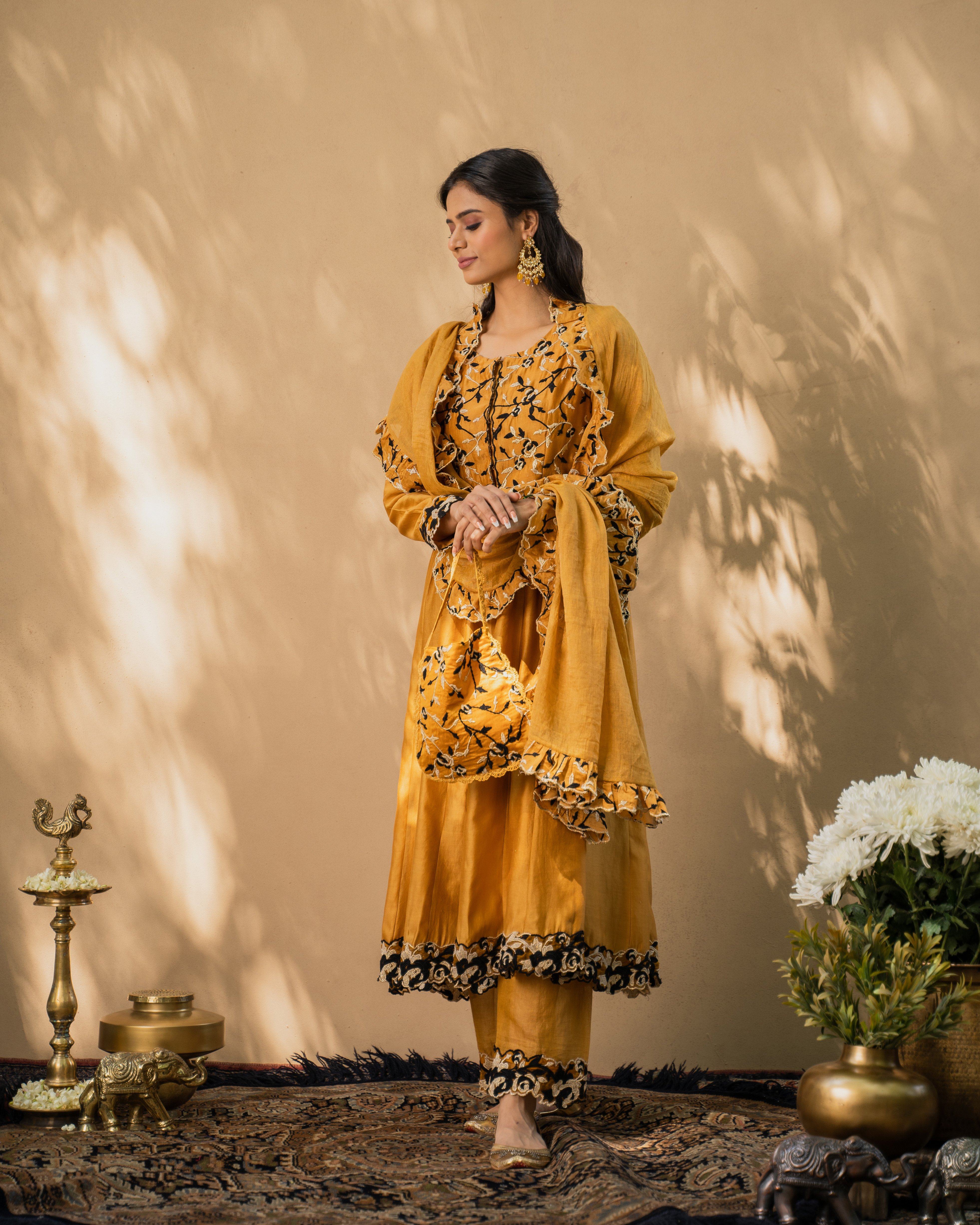 KISHMISH(meetha sheera)- set of 3- anarkali, pant & dupatta Naaz By Noor