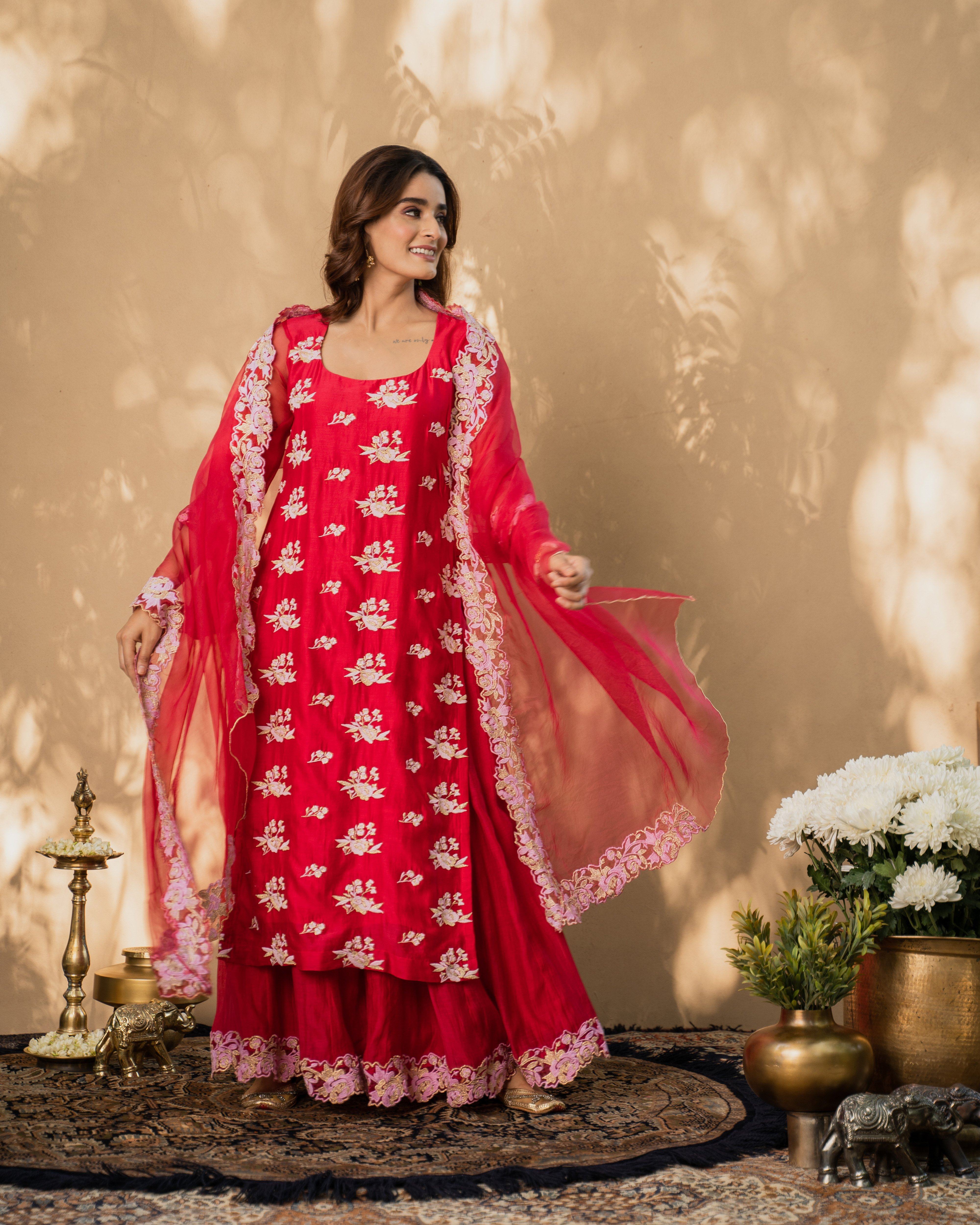 KISHMISH(sindoori mithaas)- set of 3- kurta, sharara & dupatta Naaz By Noor
