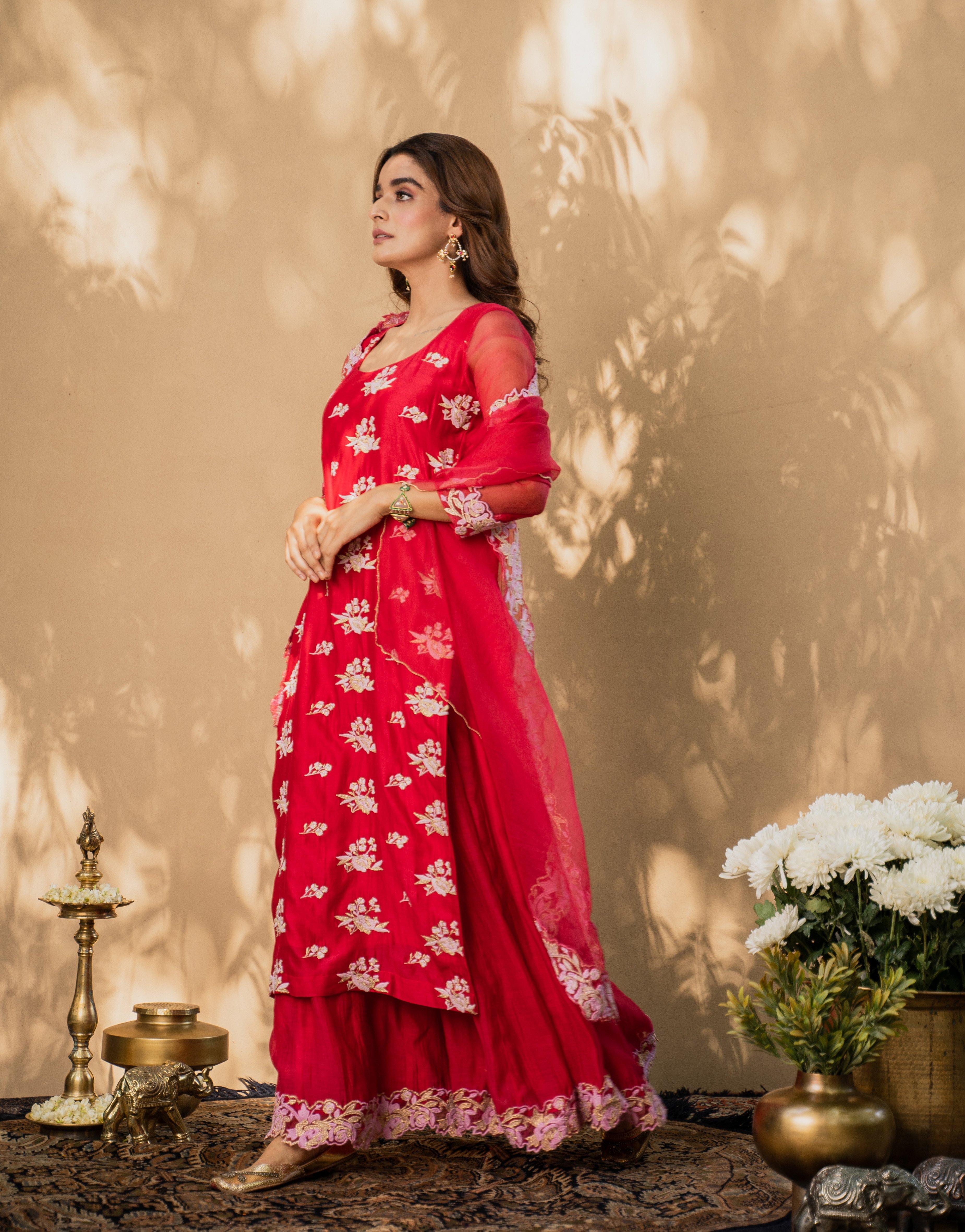 KISHMISH(sindoori mithaas)- set of 3- kurta, sharara & dupatta Naaz By Noor