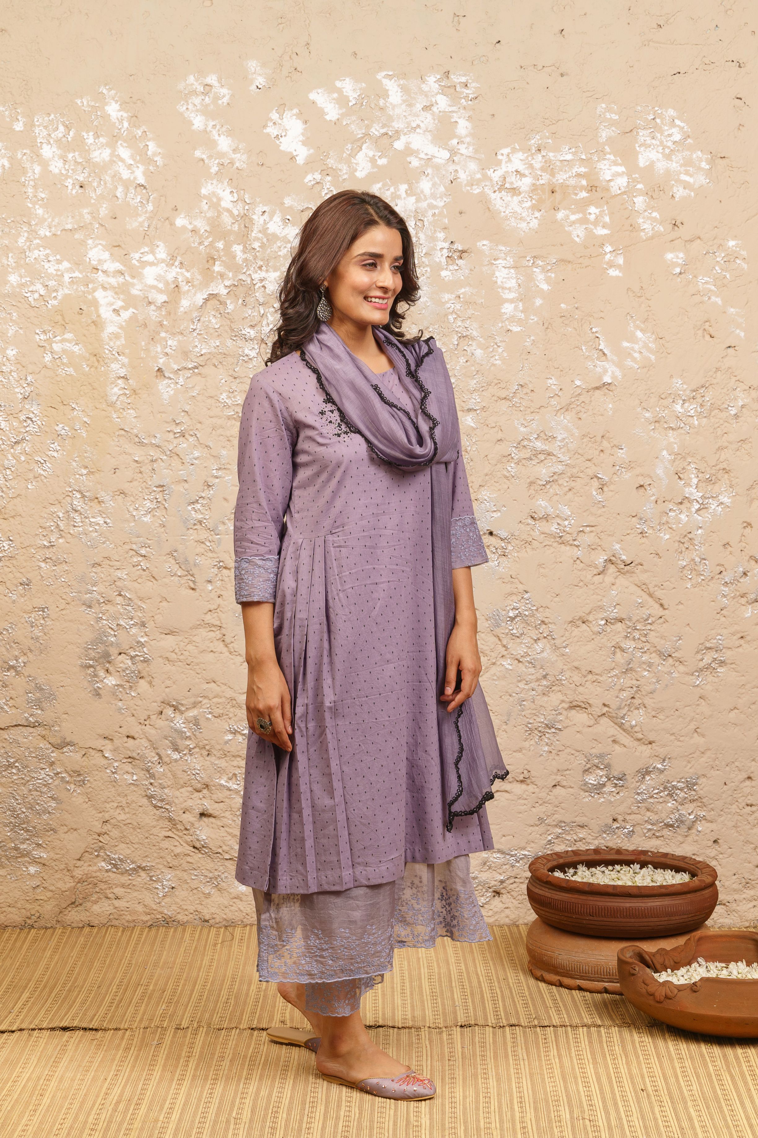 Lavender Embroidered Kurta With Pants And Dupatta - Naaz By Noor
