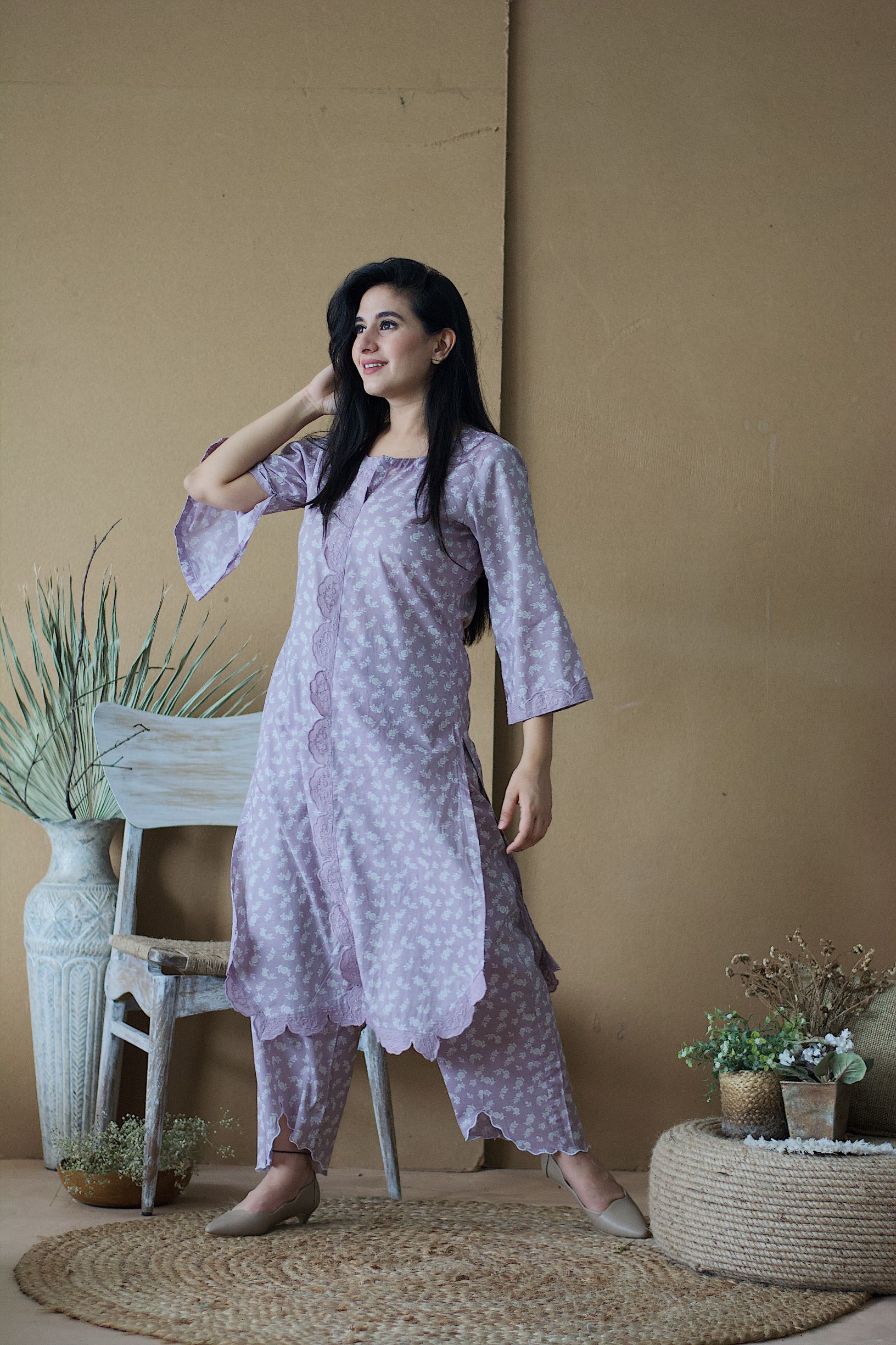 LILAC MUSK PRINTED KURTA WITH PANTS - Naaz By Noor