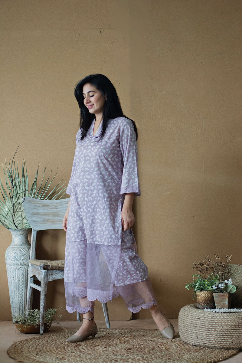 LILAC MUSK PRINTED KURTA WITH PRINTED PANTS WITH DUPATTA - Naaz By Noor