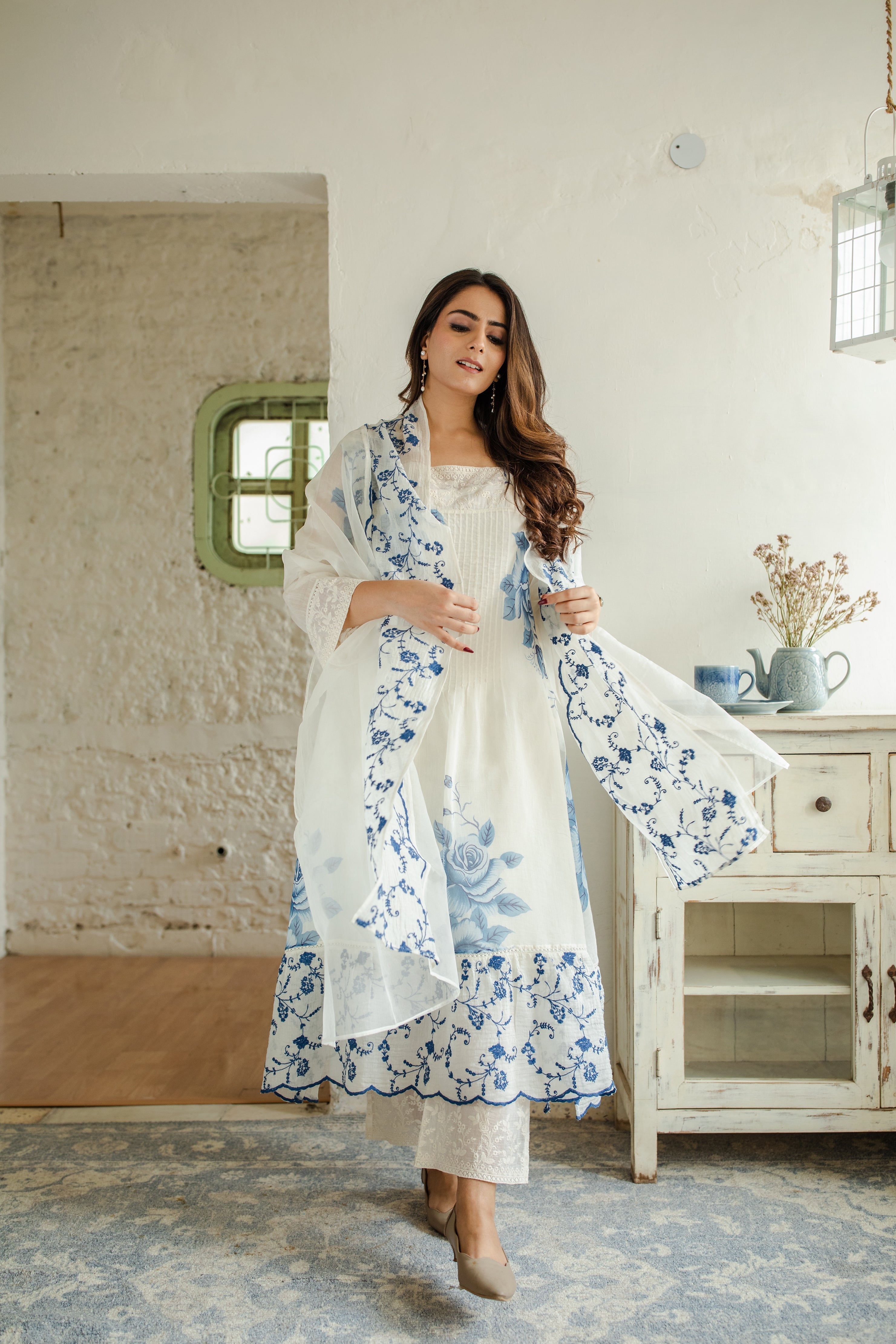 Meethi Reet Gori Si Mithas - set of 2 - kurta and pant Naaz By Noor