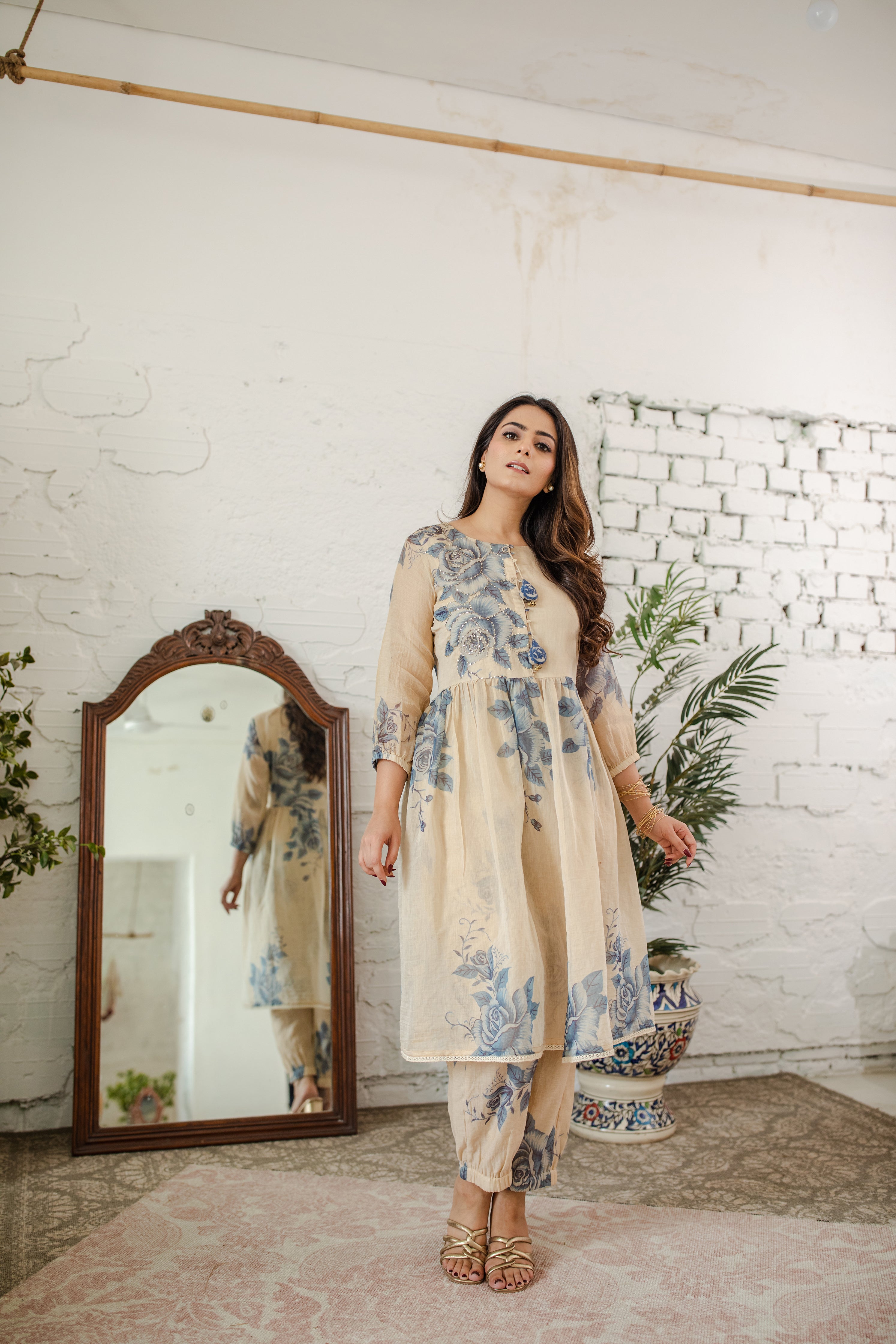 Meethi Reet Sunhere Mithas - set of 2 - kurta, and pant Naaz By Noor