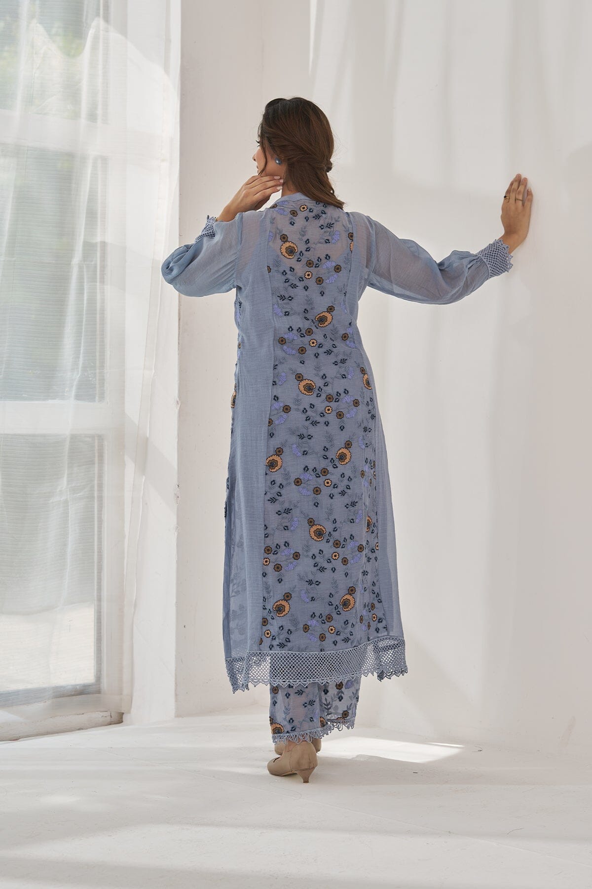 MUSKAAN BAANO-set of 3( kurta, pant & dupatta) Naaz By Noor